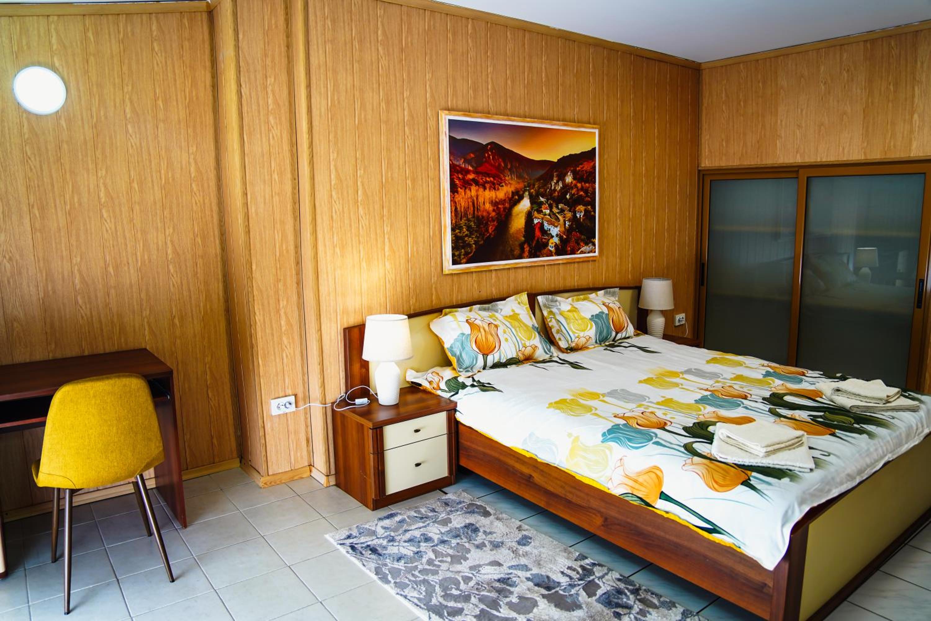 Rade III-Vratsa Exclusive mountain view