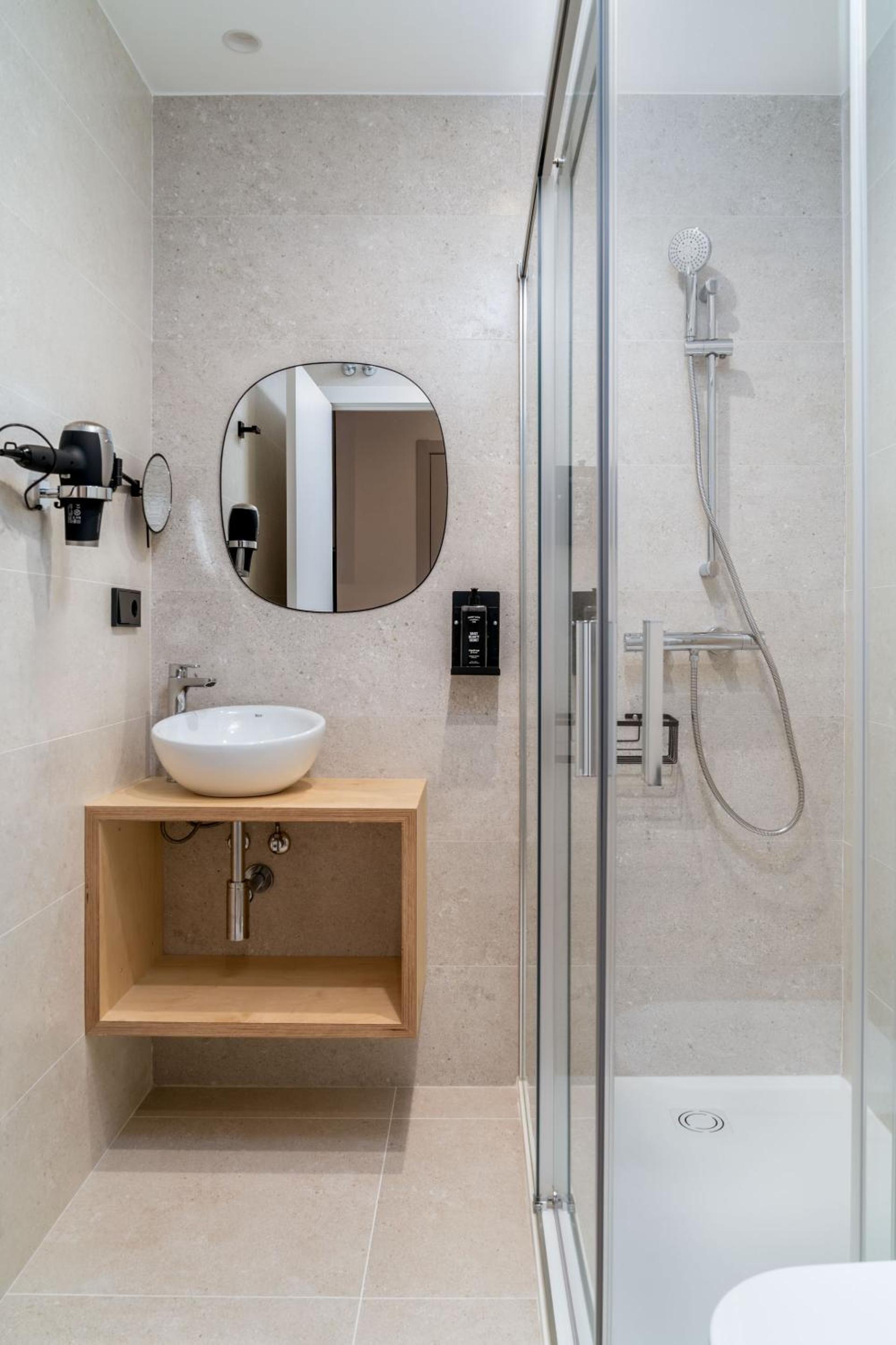 Limehome Santiago de Compostela