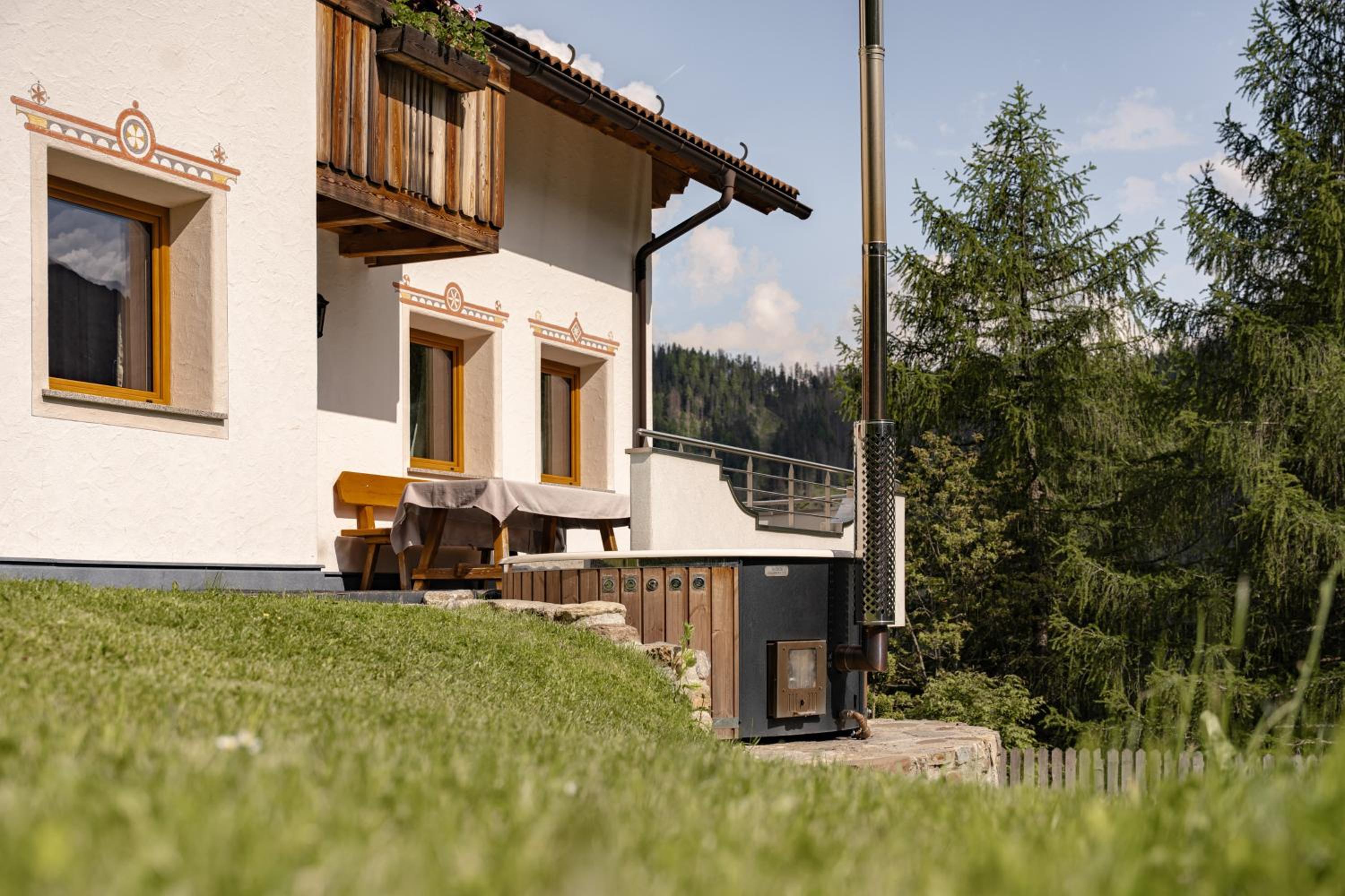 Ciasa Iachin - Dolomites Dream Retreat view 3