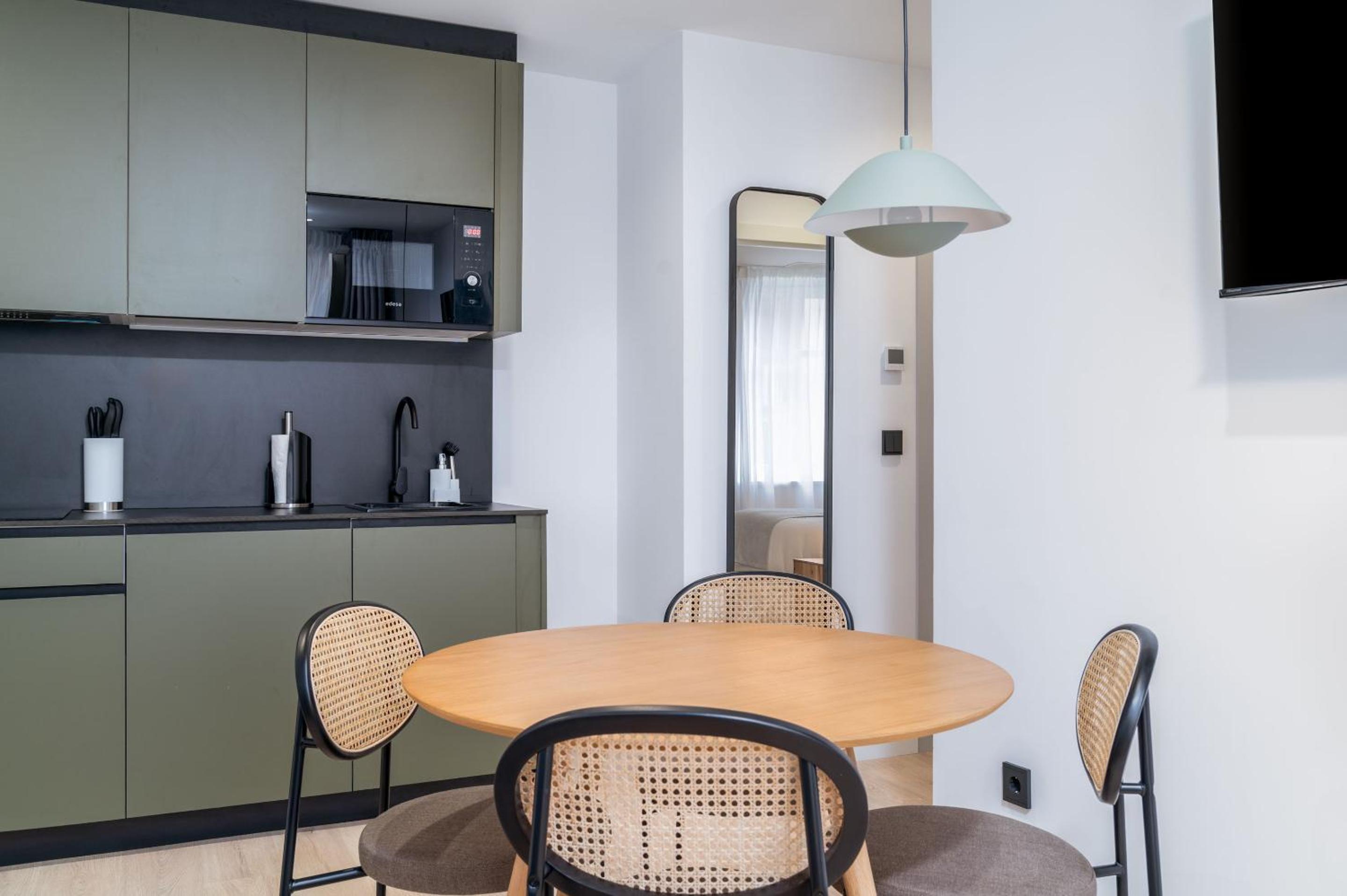 Limehome Santiago de Compostela