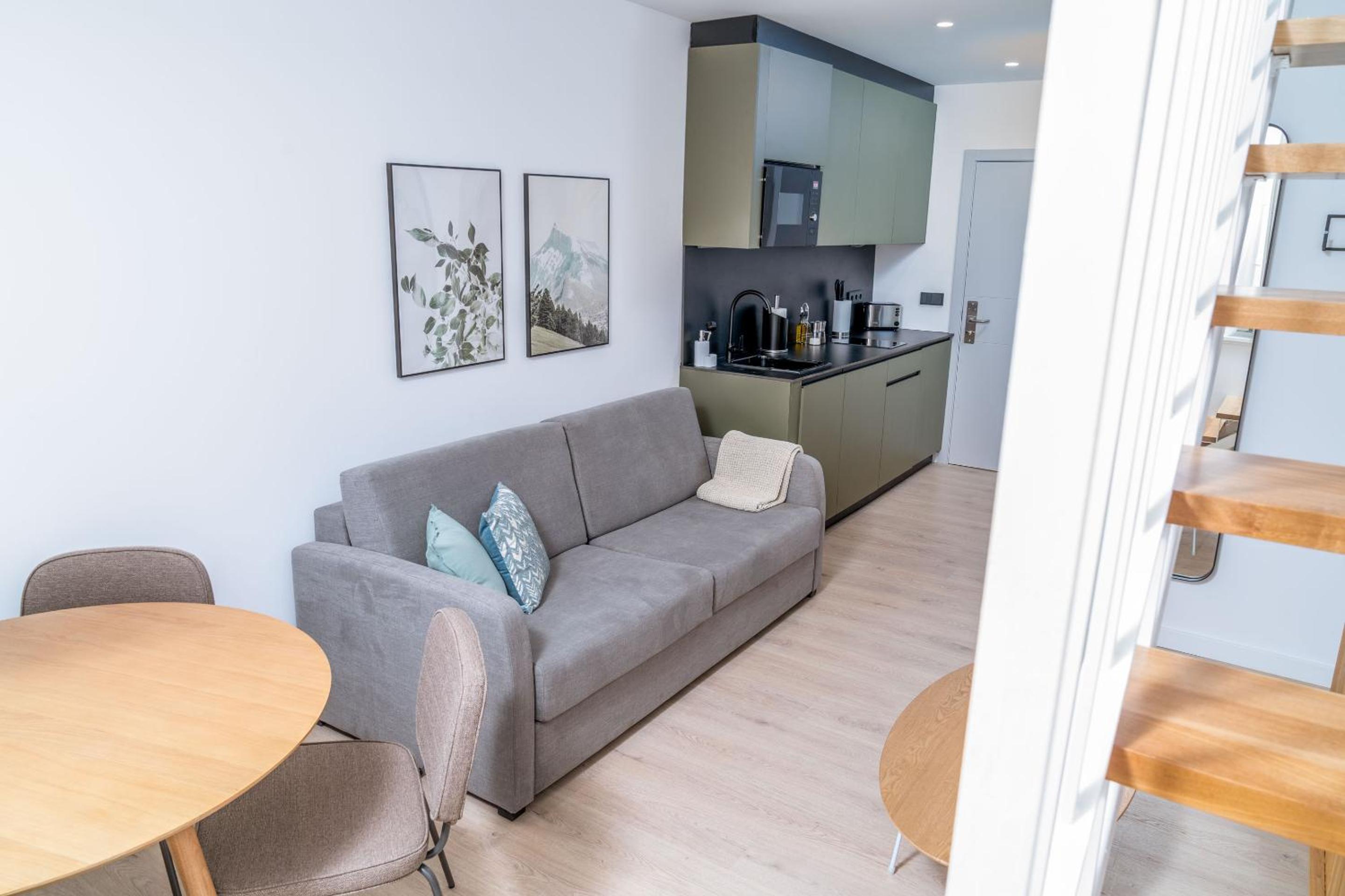 Limehome Santiago de Compostela