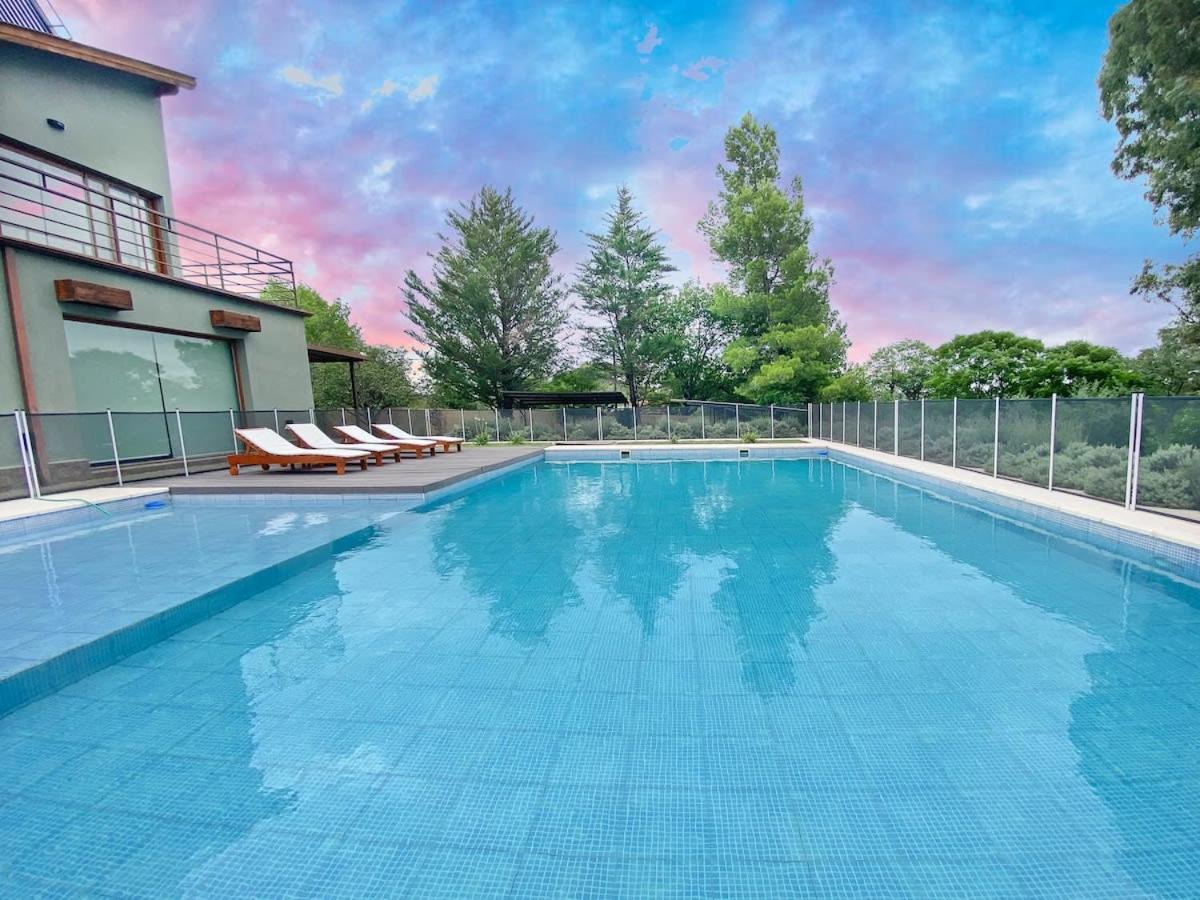 Elegant Getaway Complex in Villa Amancay Calamuchita