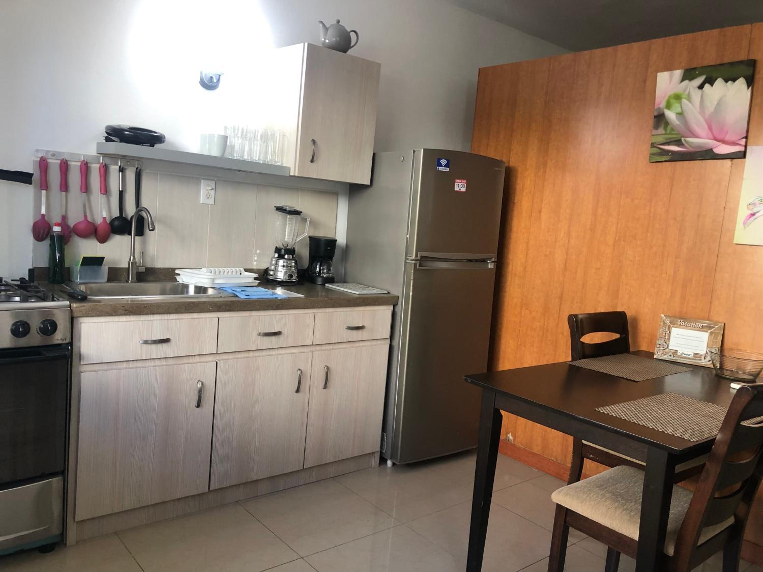 VICENTE habitación