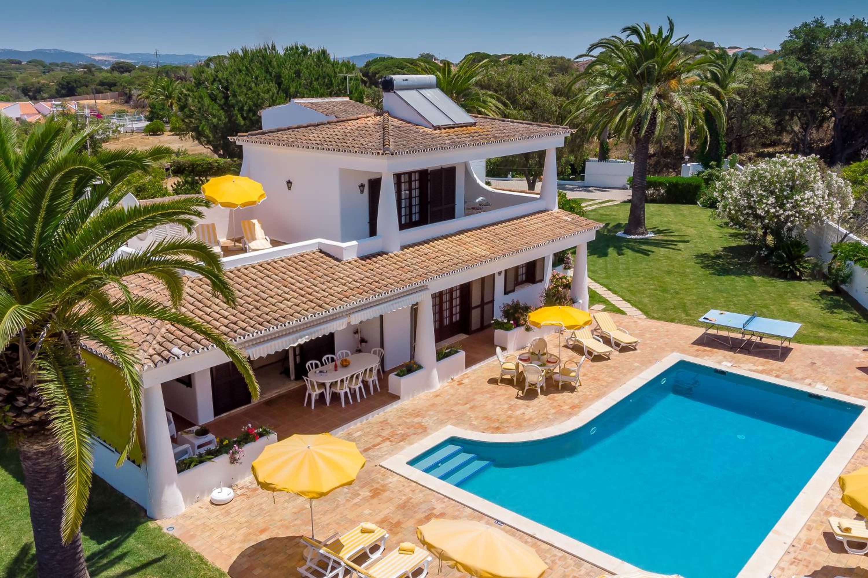 Albufeira Villa El-Gharb private 4 Bedrooms view 3