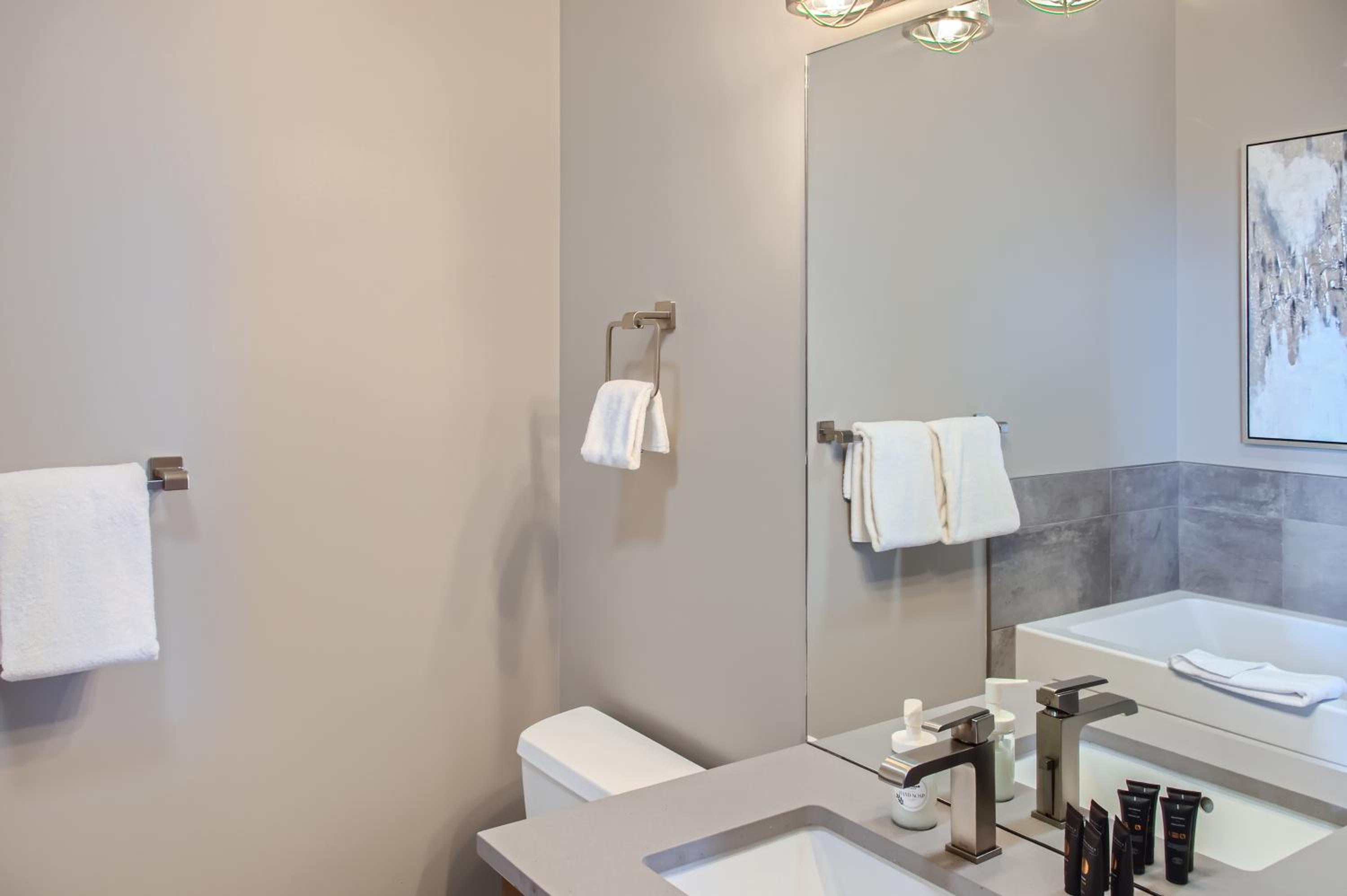 Stonegate Resort Unit B401