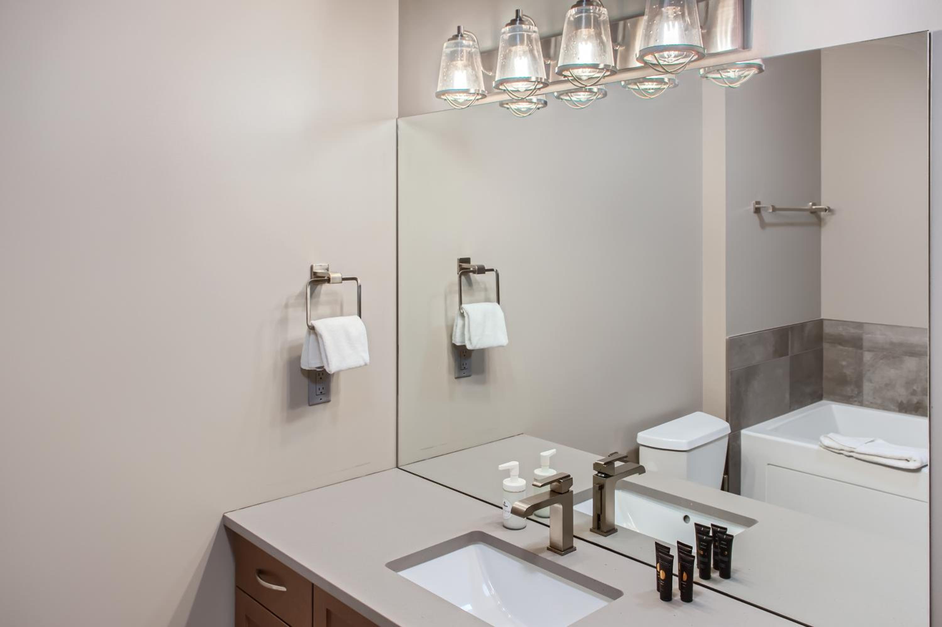 Stonegate Resort Unit B401