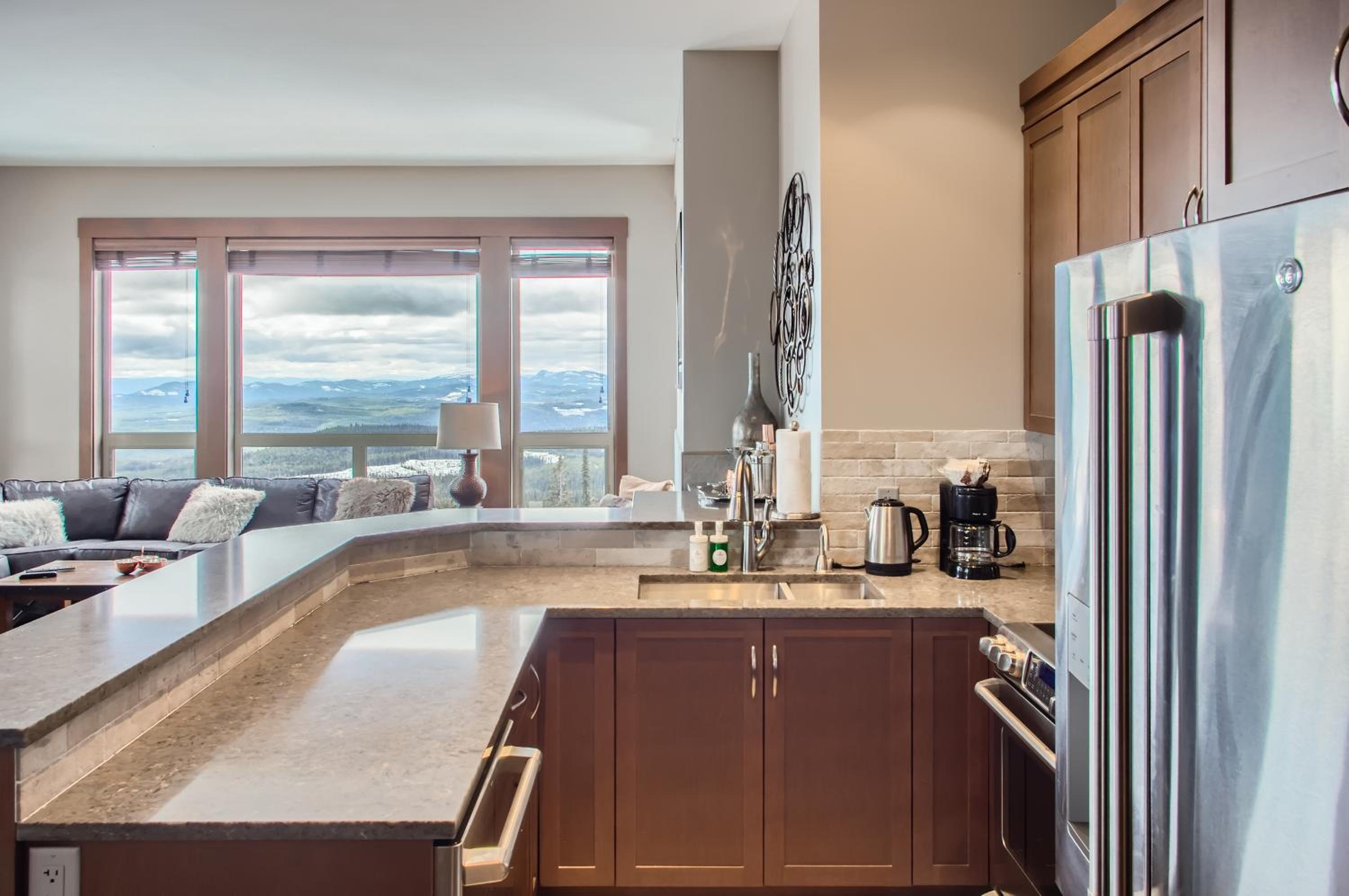 Stonegate Resort Unit B401