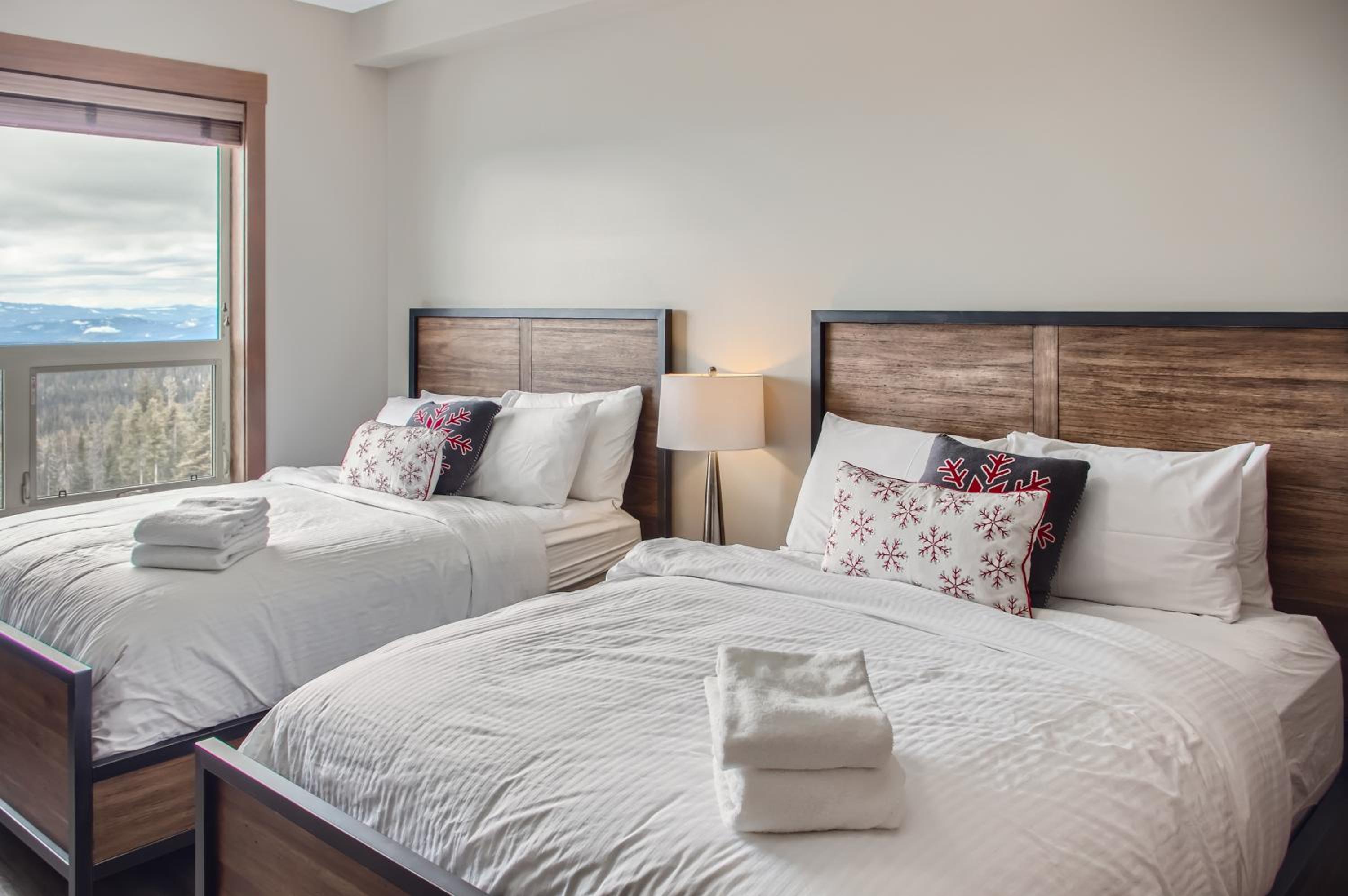 Stonegate Resort Unit B401