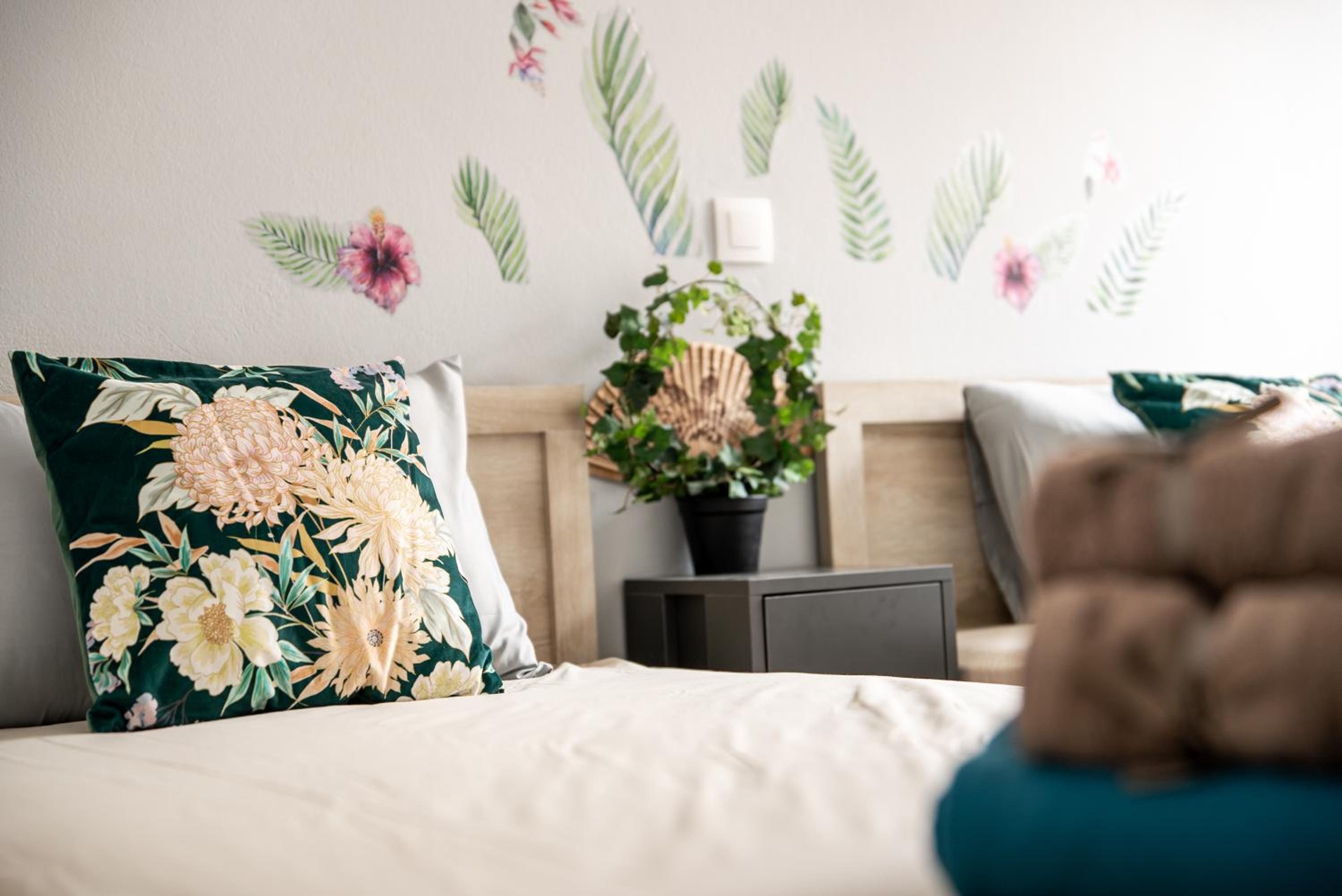 big practical economic apartment