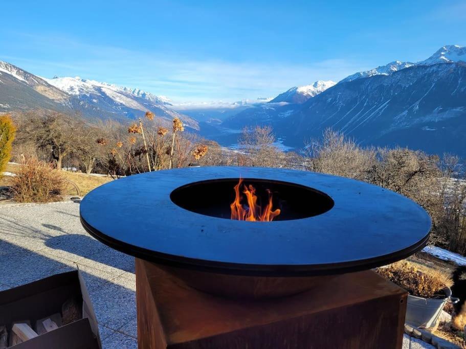 4BDR Alpine Chalet with Game room and Sunny terrace
