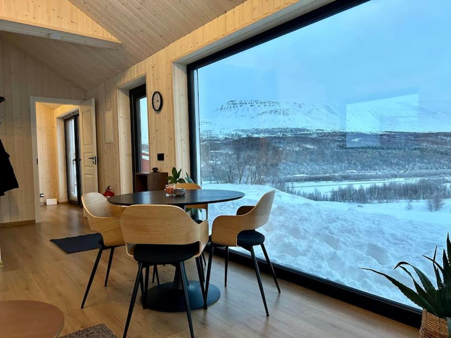 Country Cabin with a view 15 min from Akureyri view 5