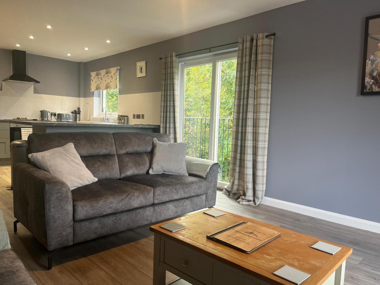 Glenlochy Apartments