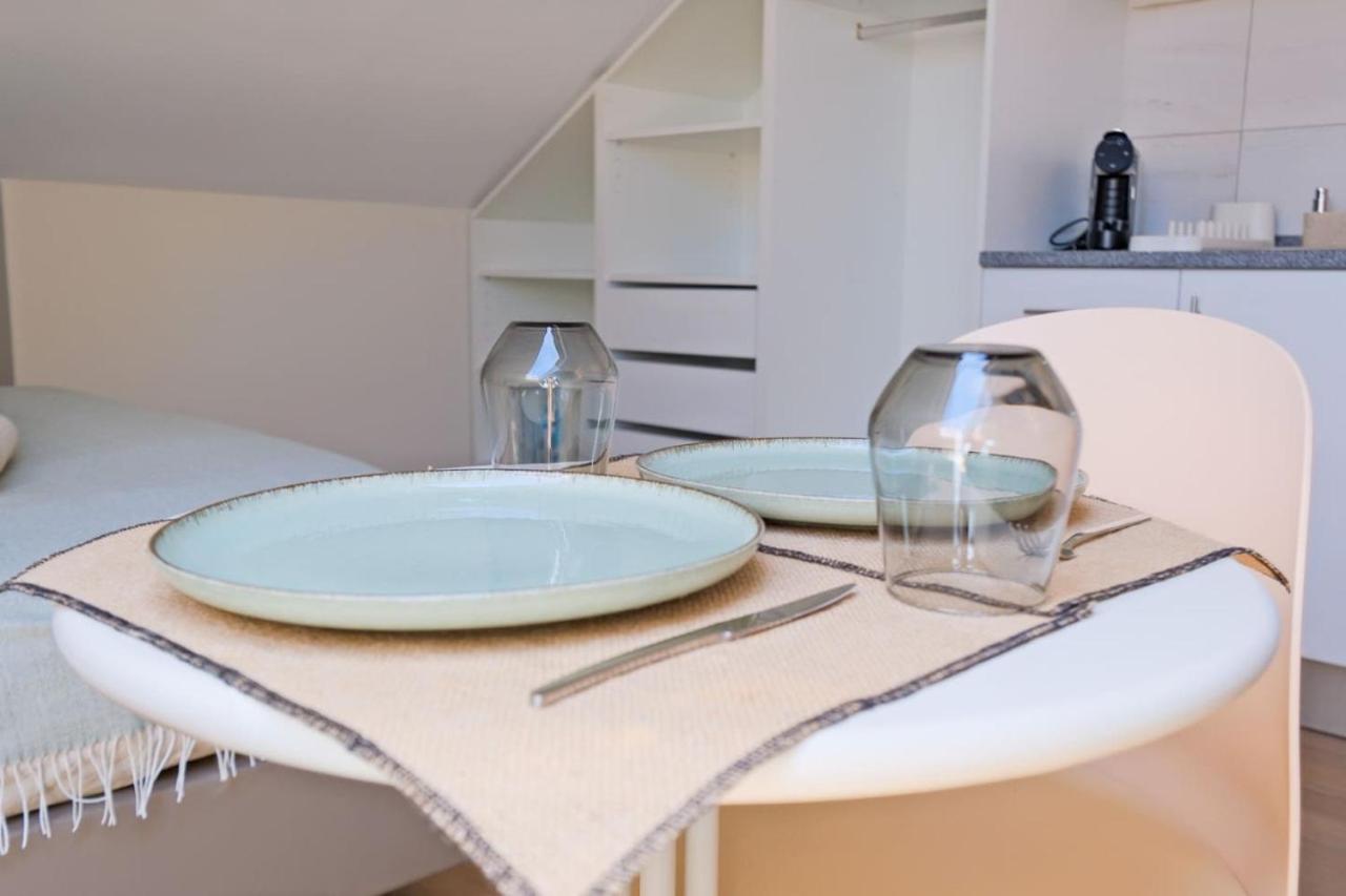 Lovely studio fully equipped near subway N10 - Shared bathroom with another Studio view 5
