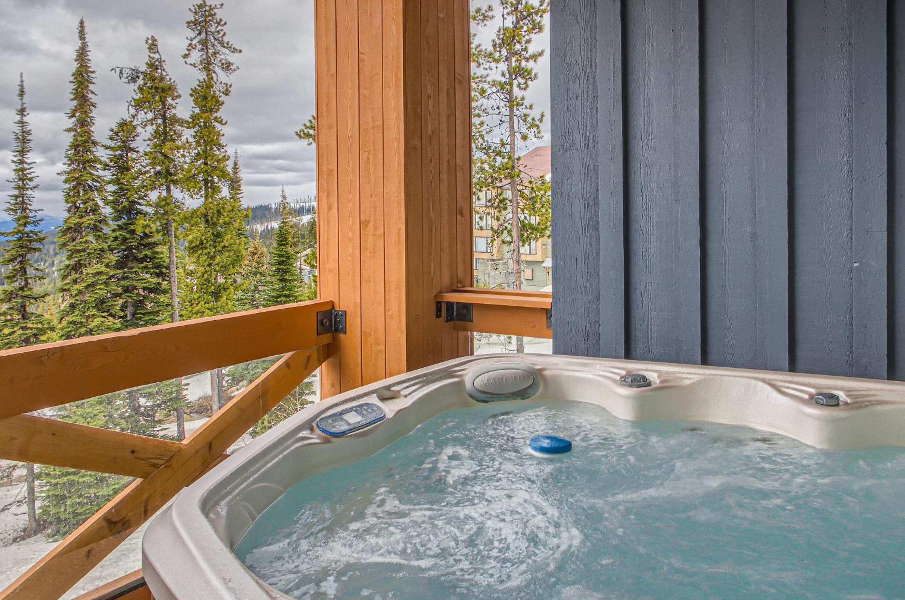 Stonegate Resort Unit B202