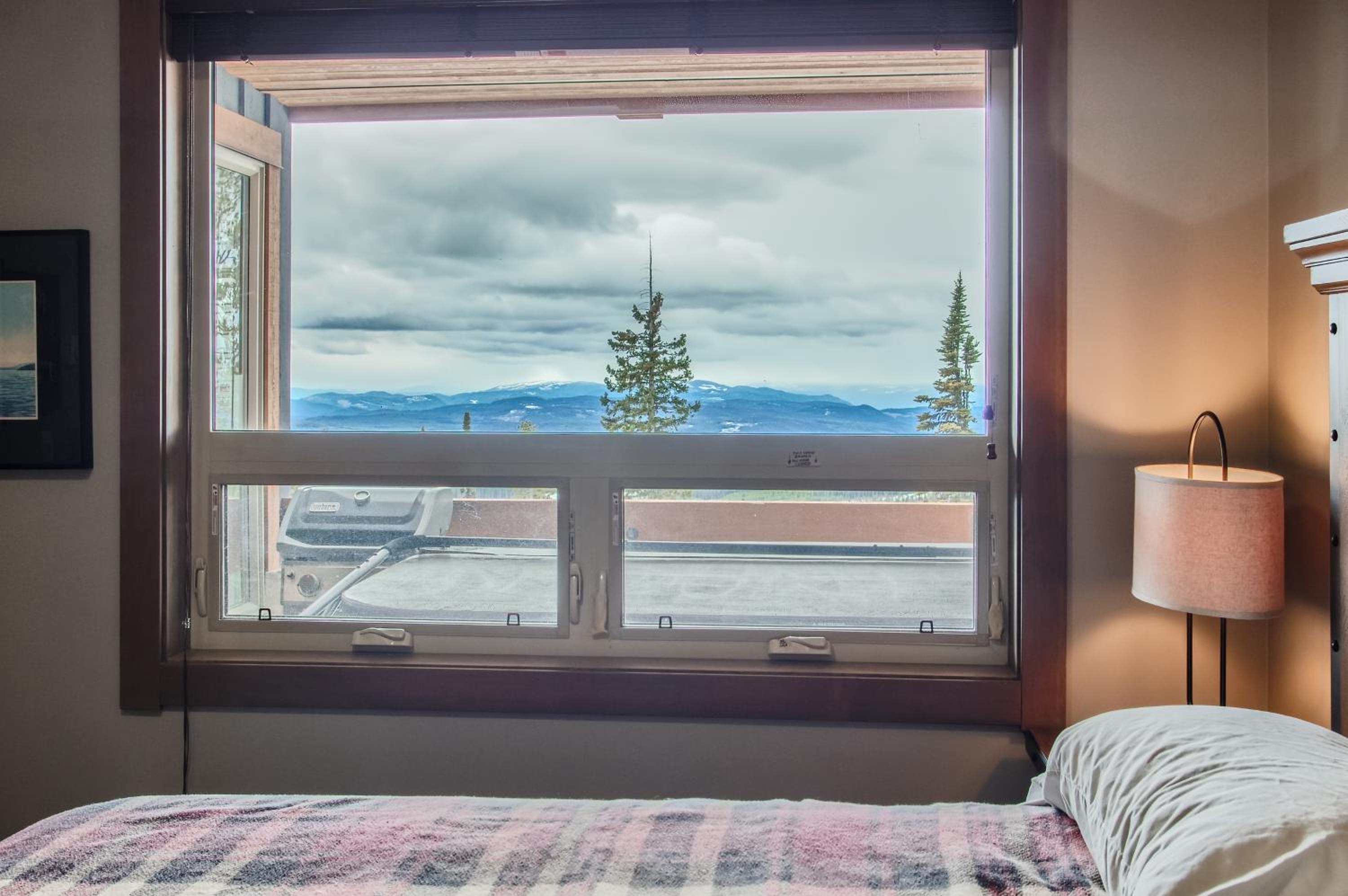 Stonegate Resort Unit B202