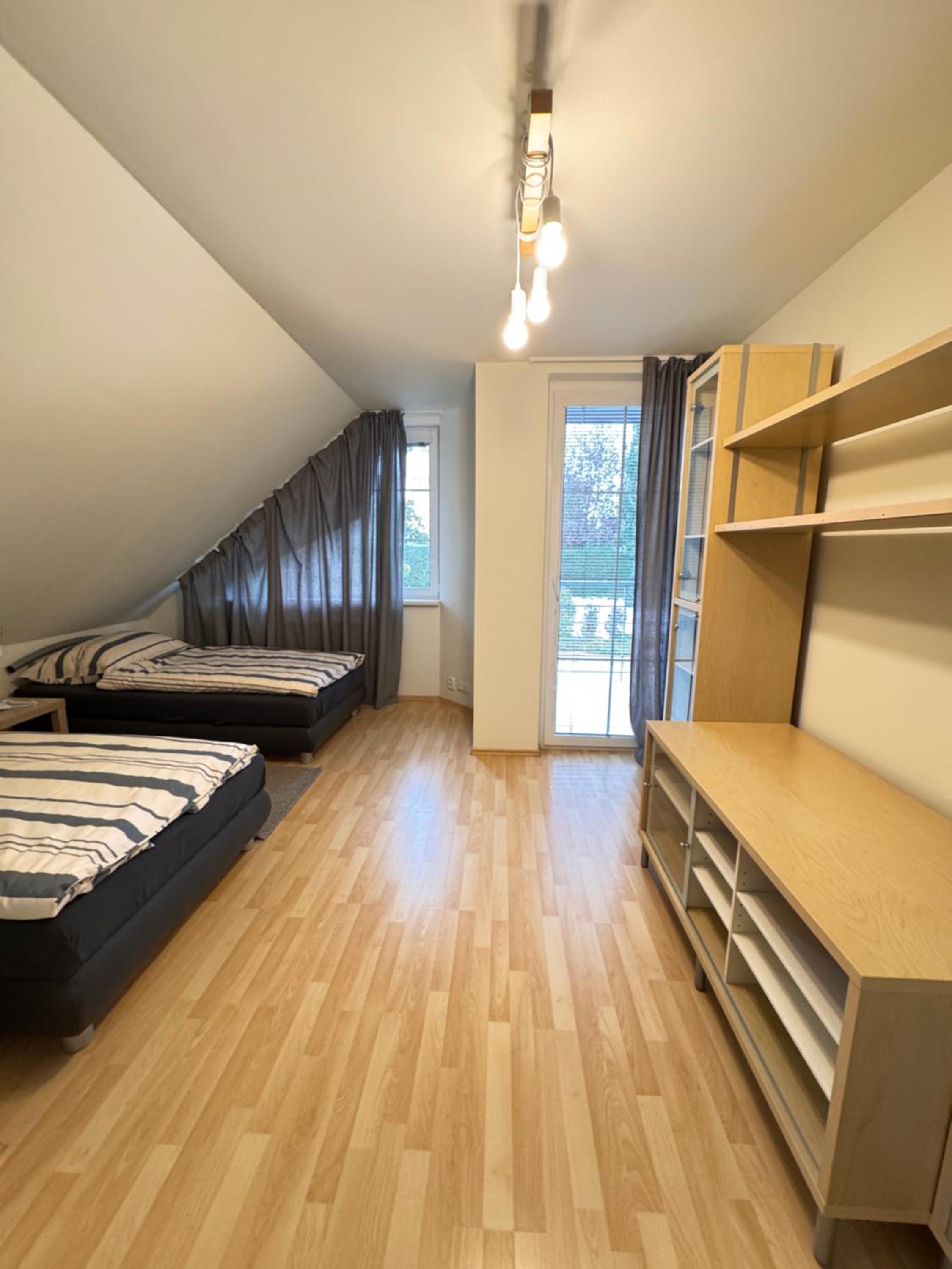 DiamondVilla, 4 bedroom Apartment, garden & spa
