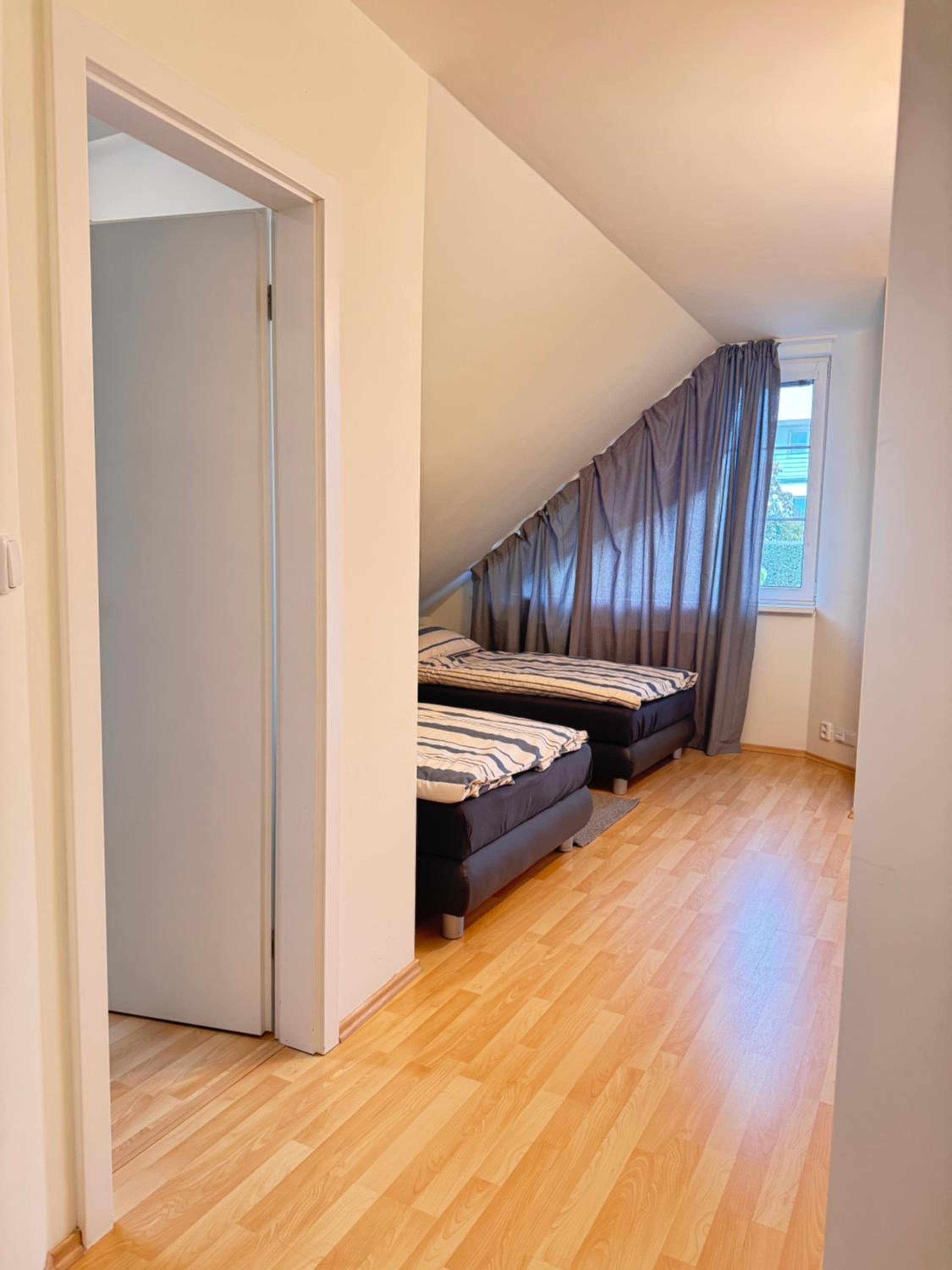 DiamondVilla, 4 bedroom Apartment, garden & spa