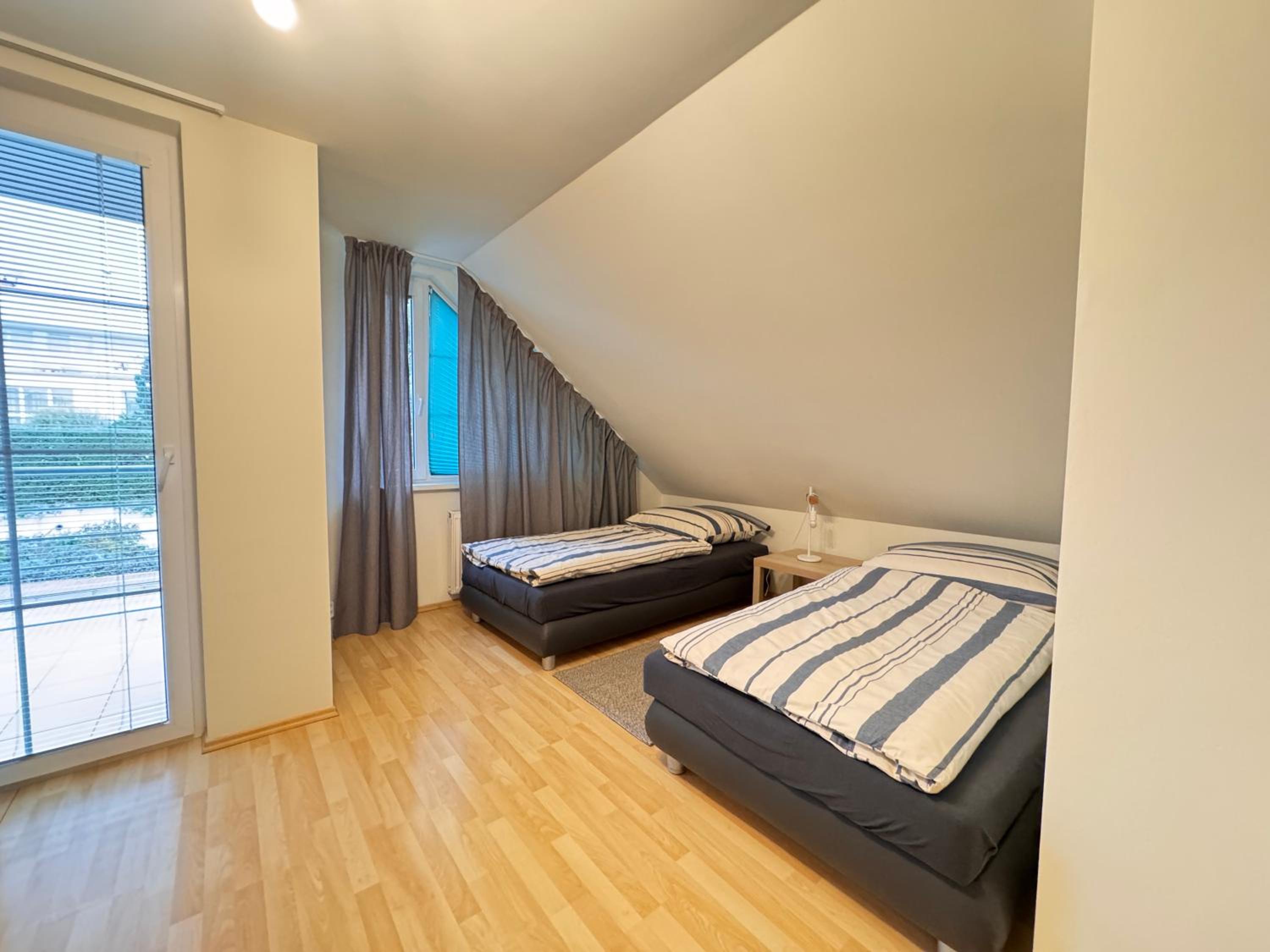 DiamondVilla, 4 bedroom Apartment, garden & spa