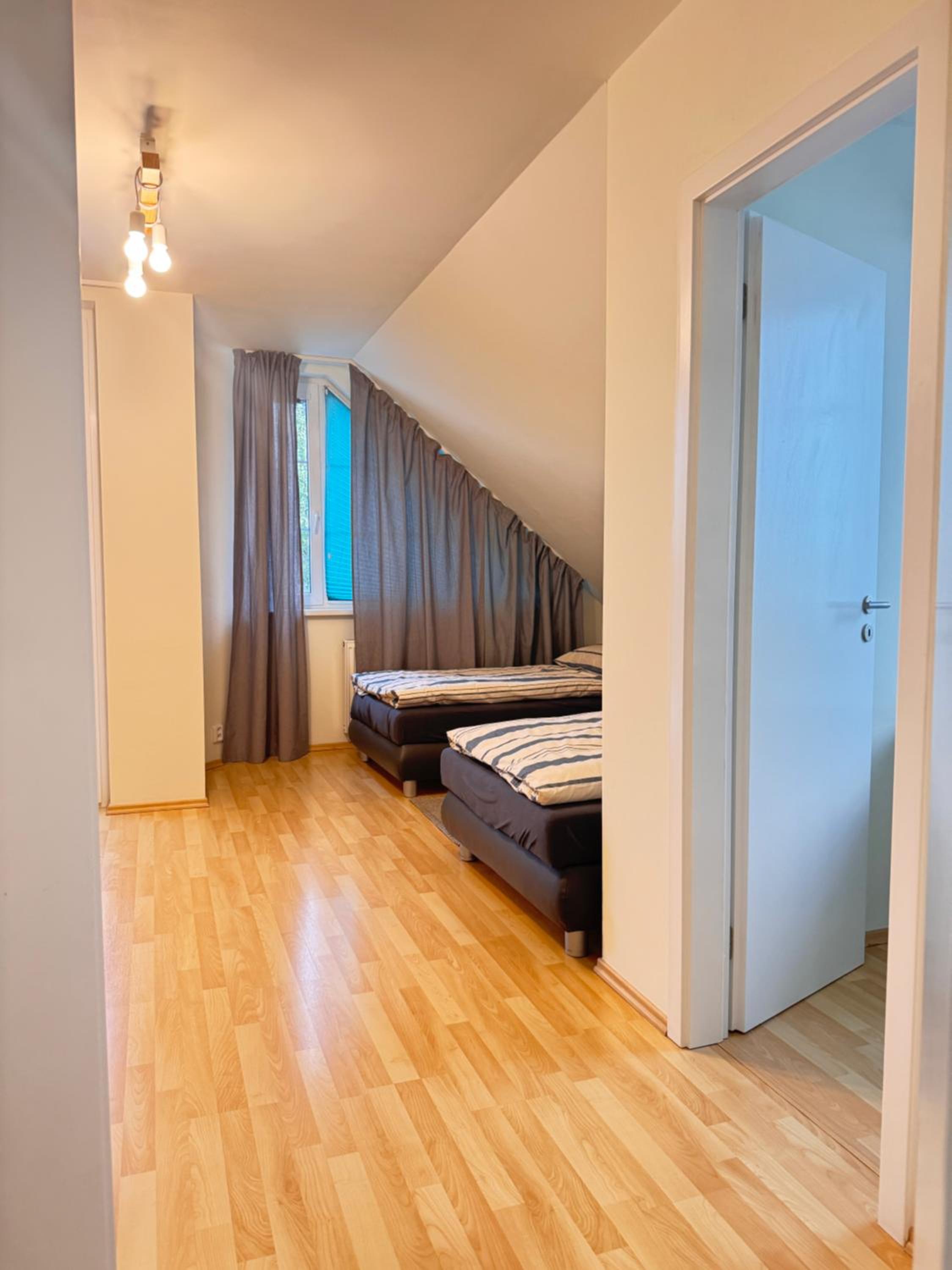 DiamondVilla, 4 bedroom Apartment, garden & spa