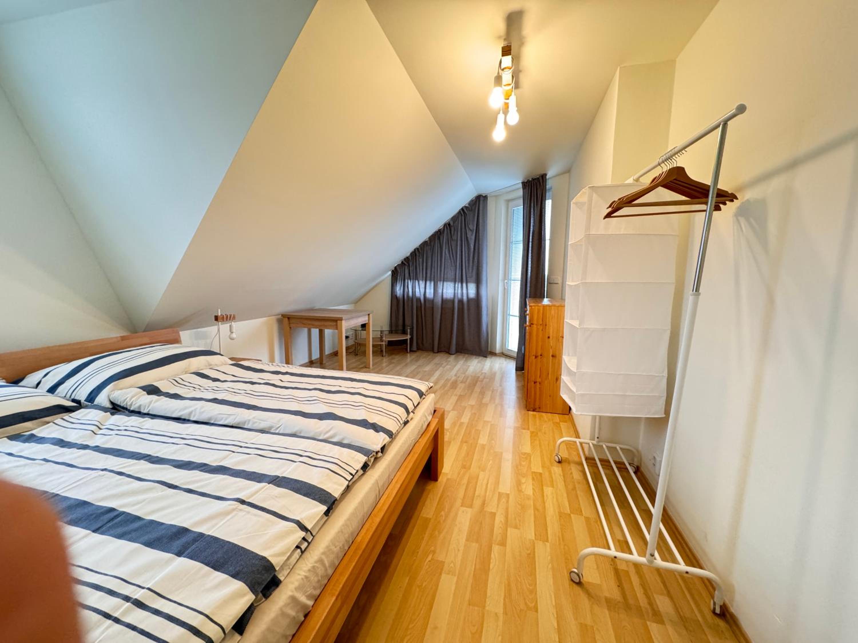DiamondVilla, 4 bedroom Apartment, garden & spa