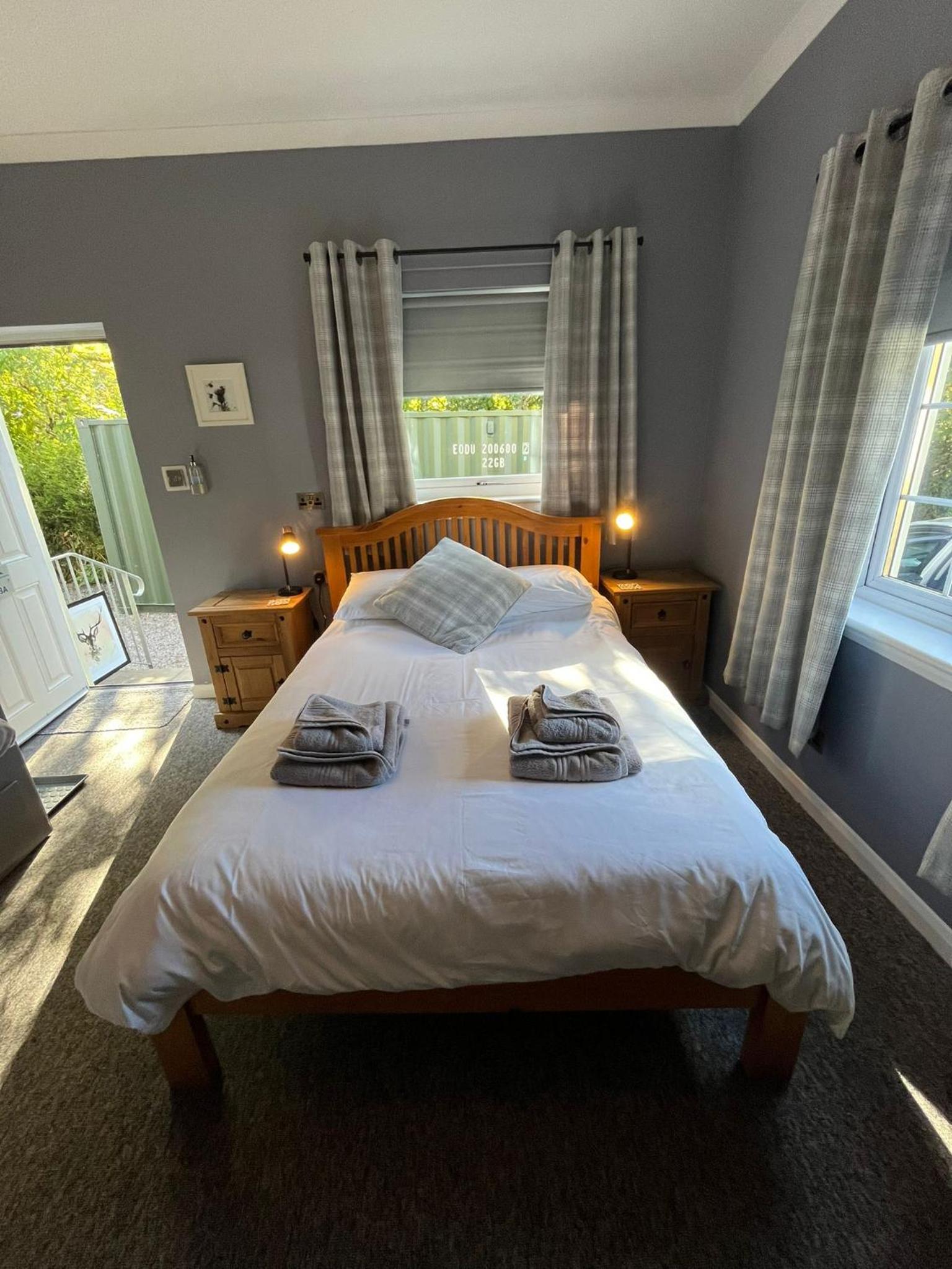 Glenlochy Apartments