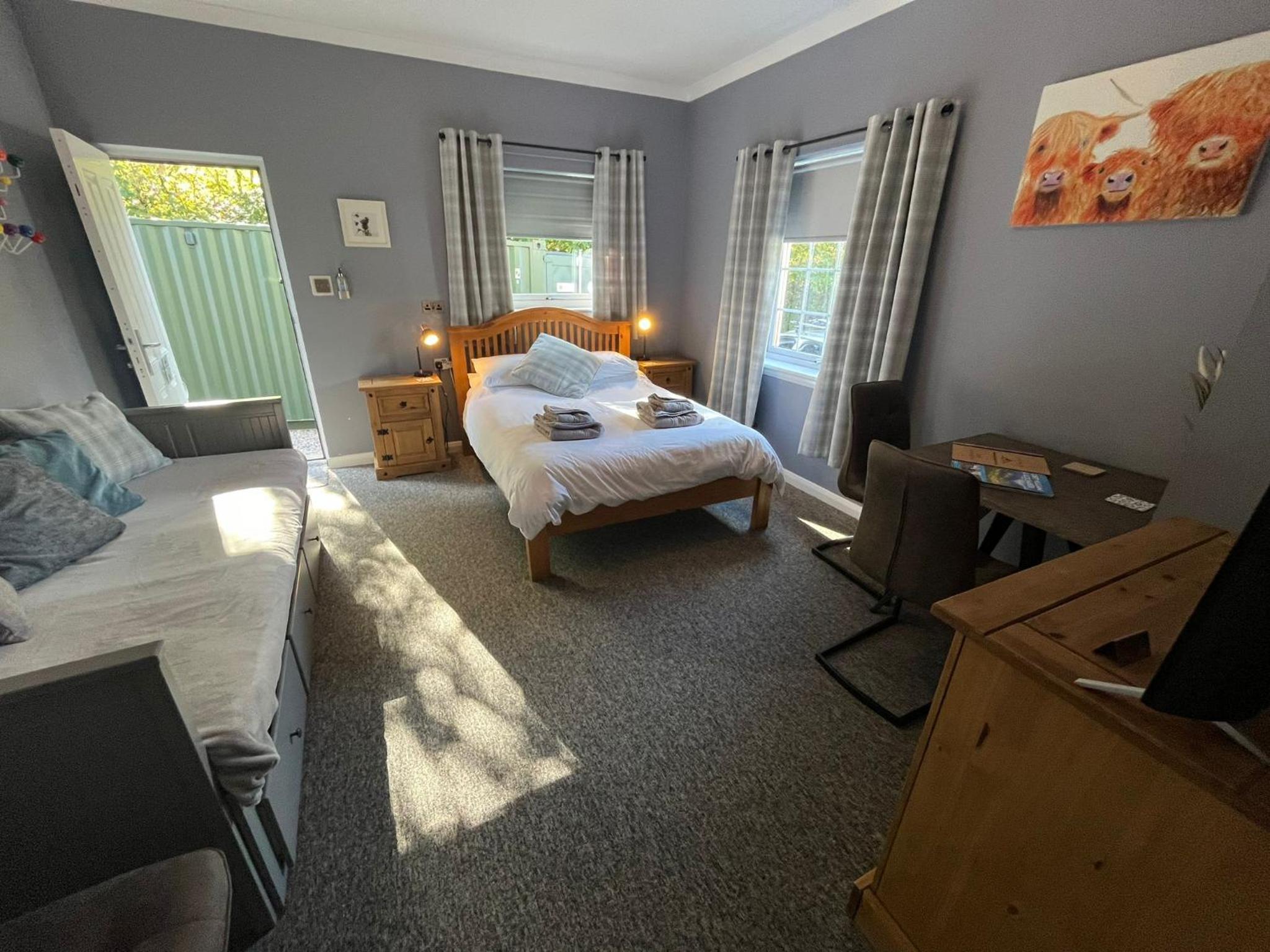Glenlochy Apartments