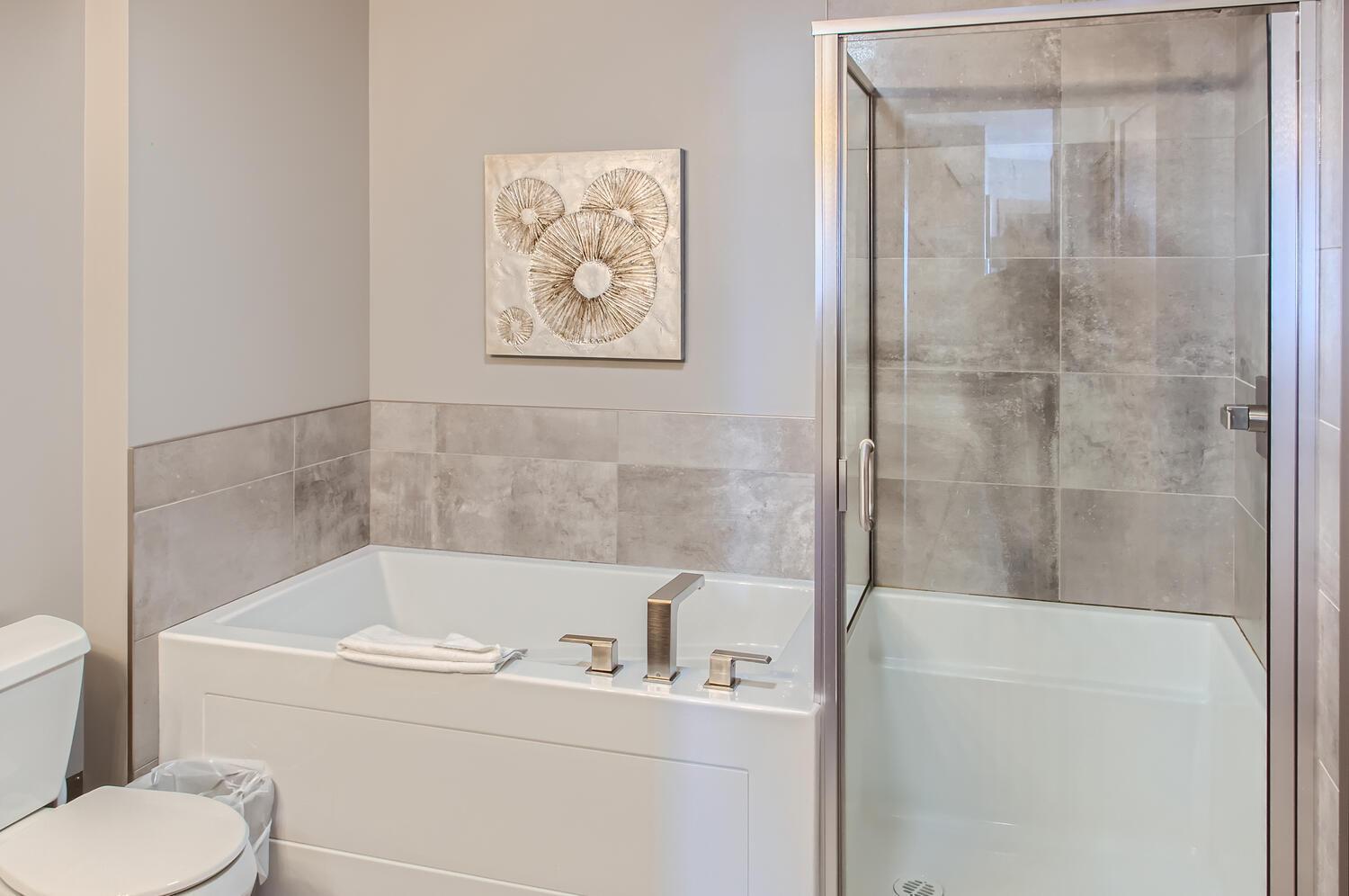 Stonegate Resort Unit B204