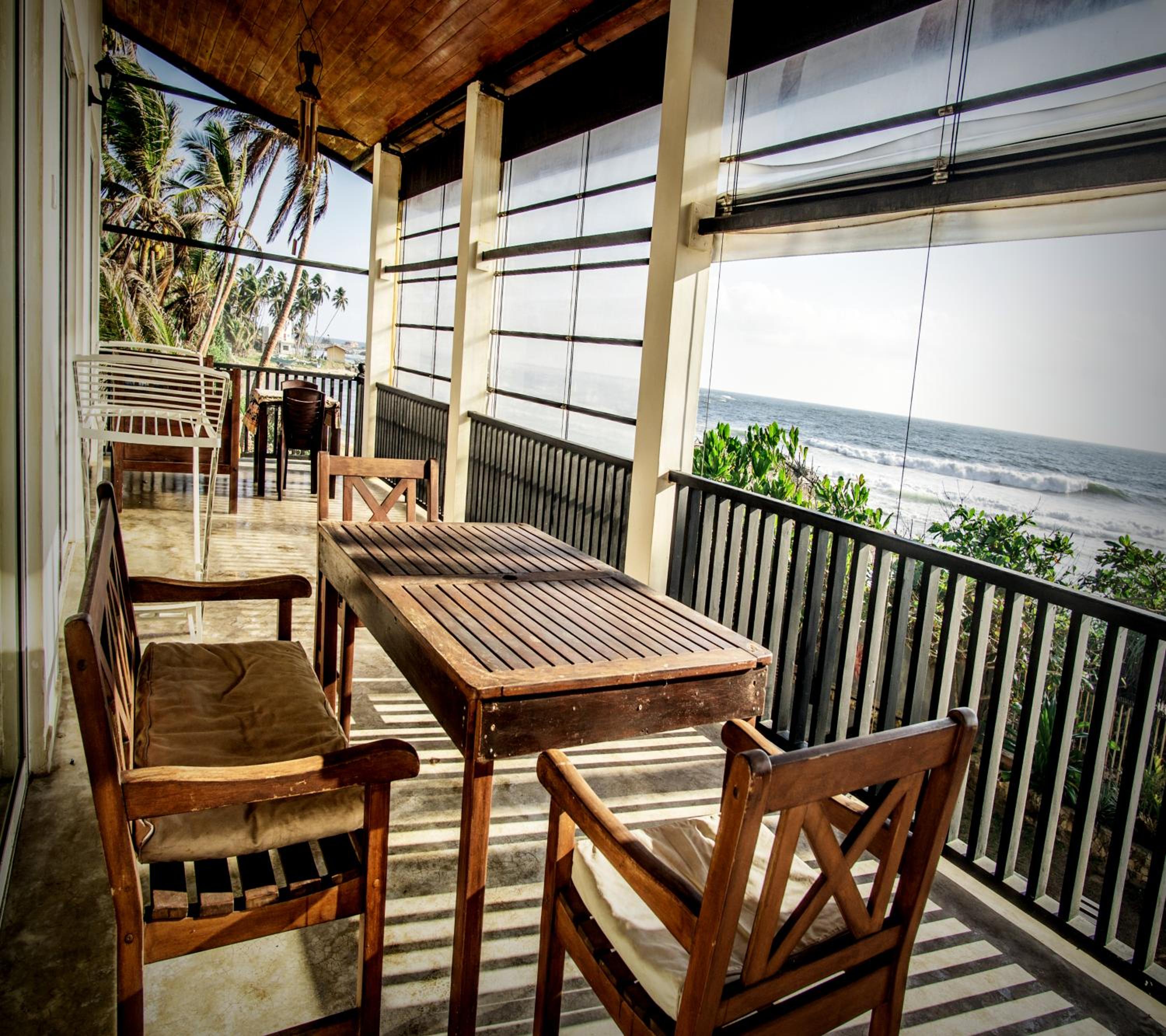 Strandvilla Kandu Haus Yang bei Hikka
