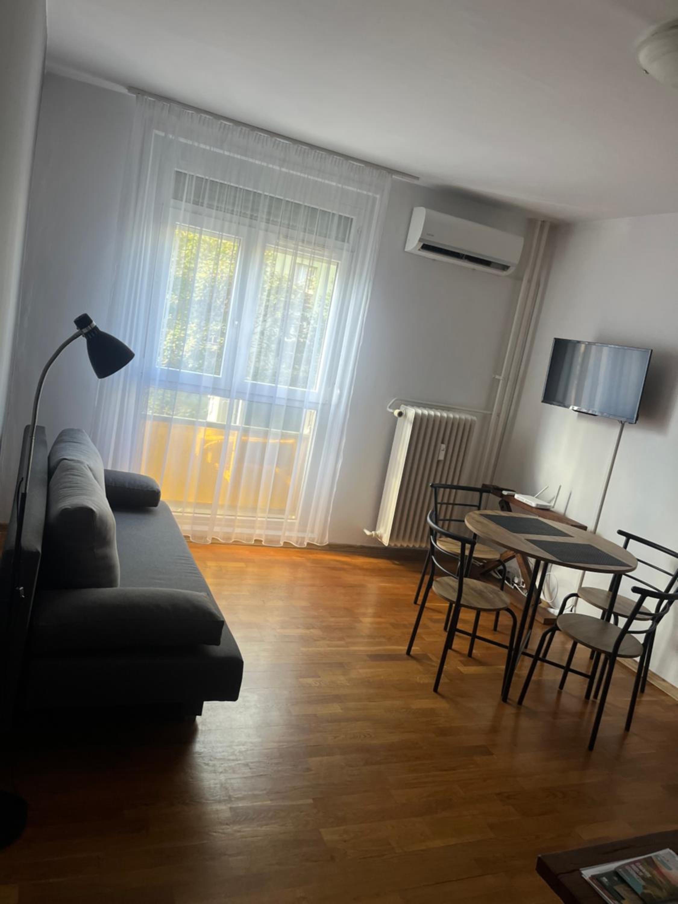Leon Apartman