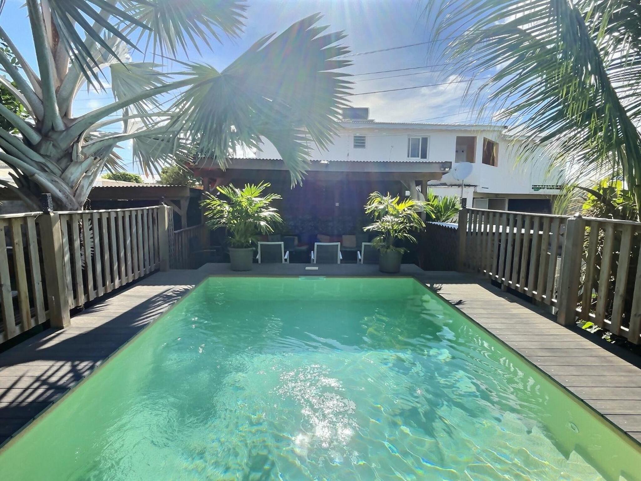 Cosy Appart' avec piscine proche plage