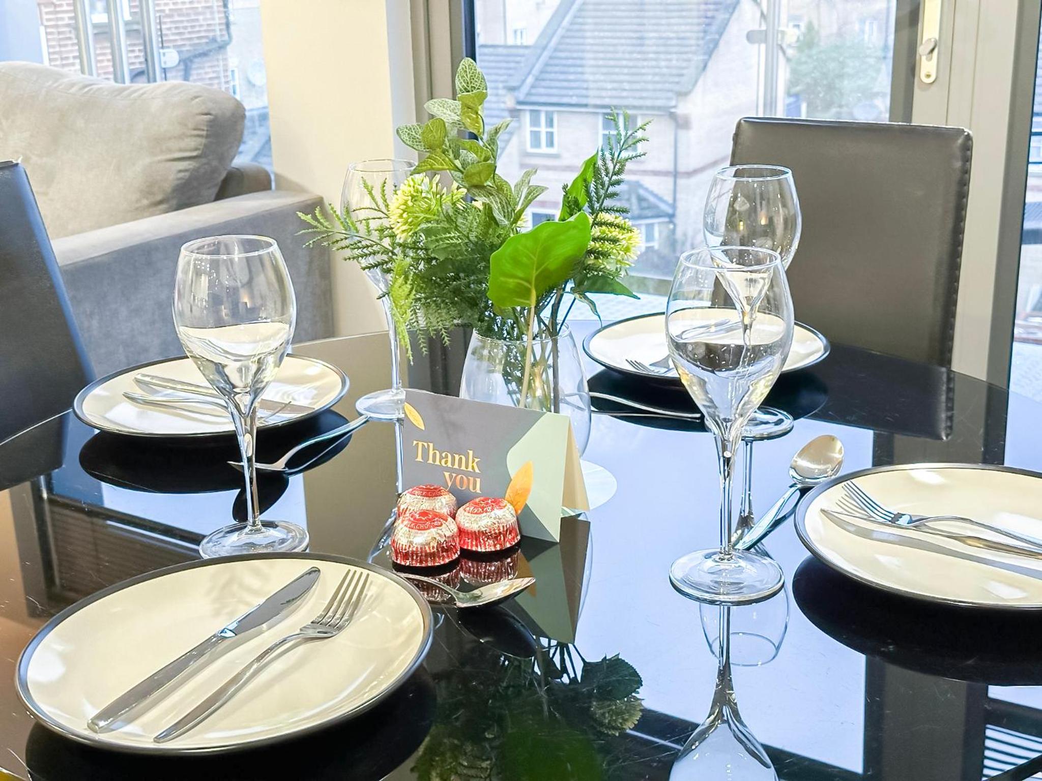 Contemporary Apartments with Private Balconies in Hoxton near Shoreditch, Old Street, Islington by NourNest Apartments