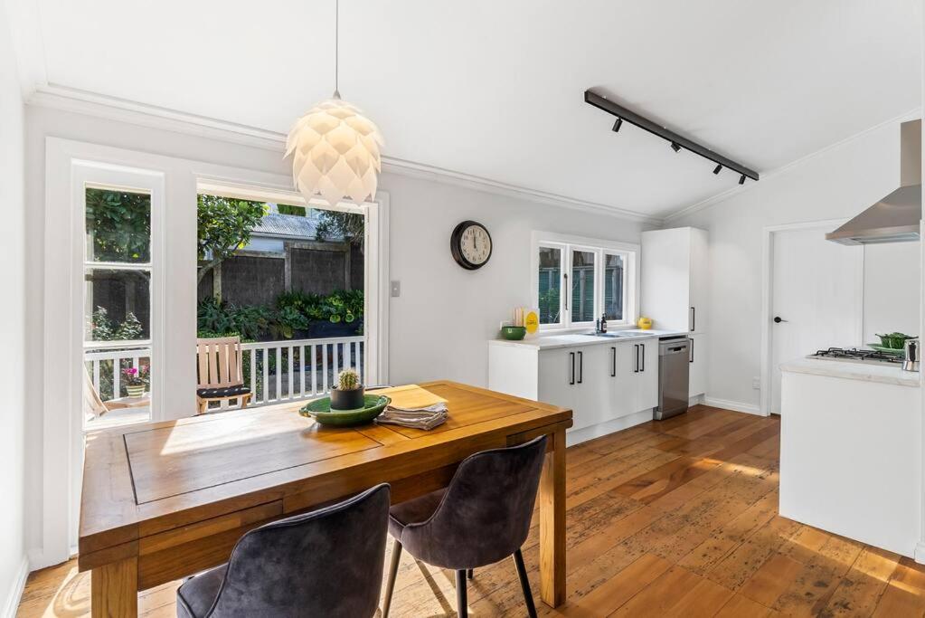 Perfect Ponsonby Villa view 3