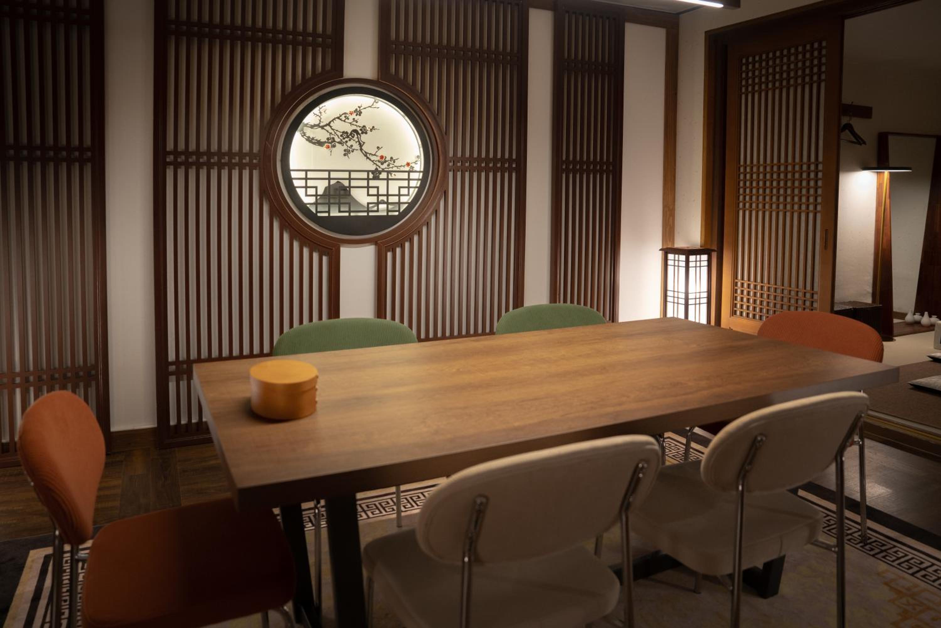 meeting & event spaces