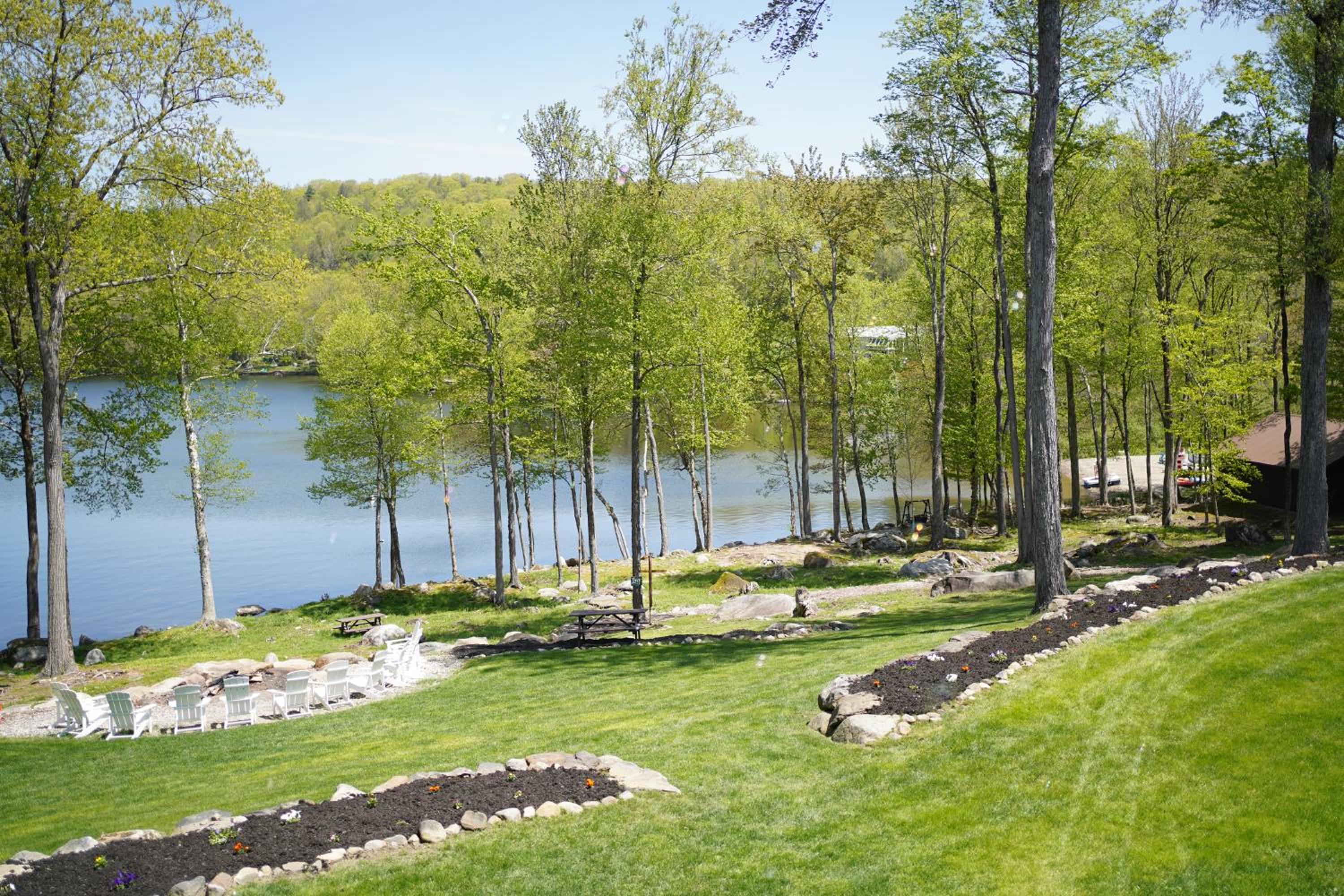 The Retreat At Norwich Lake