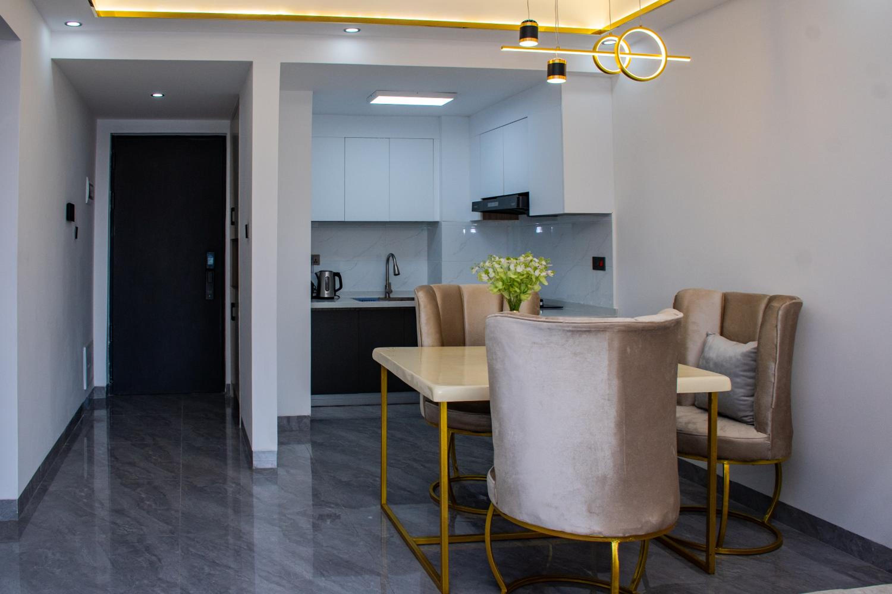 2 Bed Apartment with En Suite at Menelik Road view 4