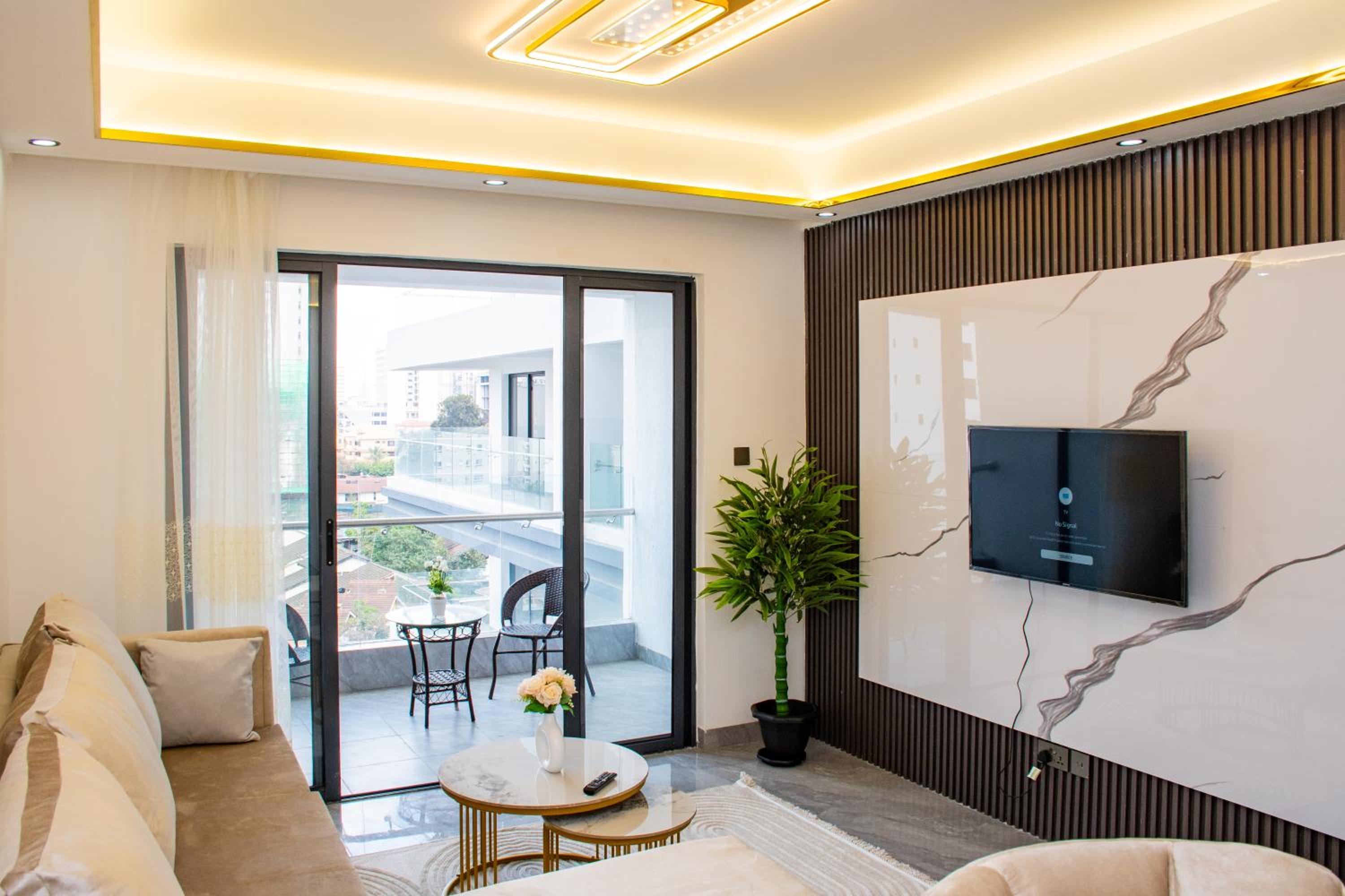 2 Bed Apartment with En Suite at Menelik Road view 2