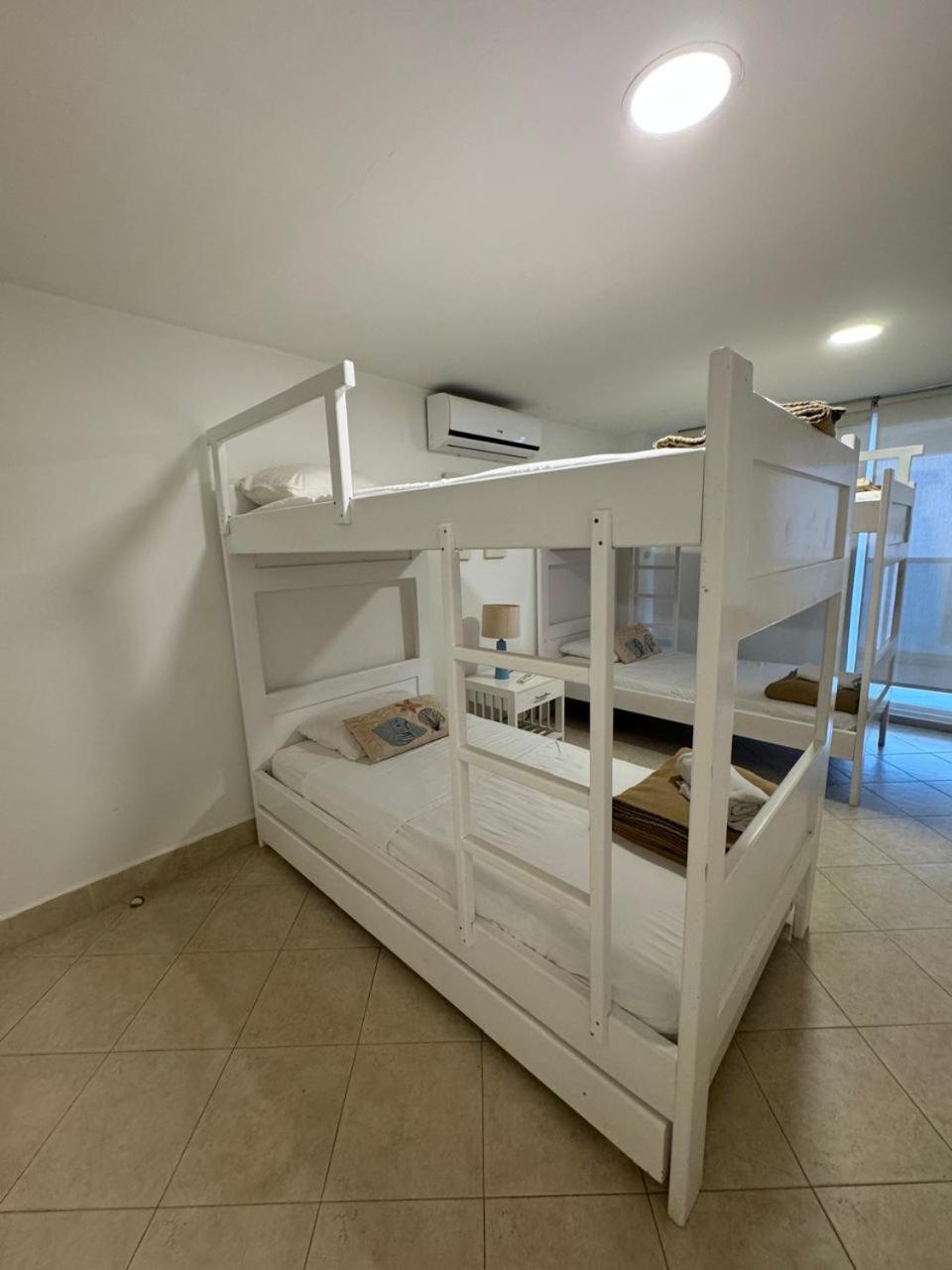 Bonitos Apartamentos en Hansa Coral By Top location