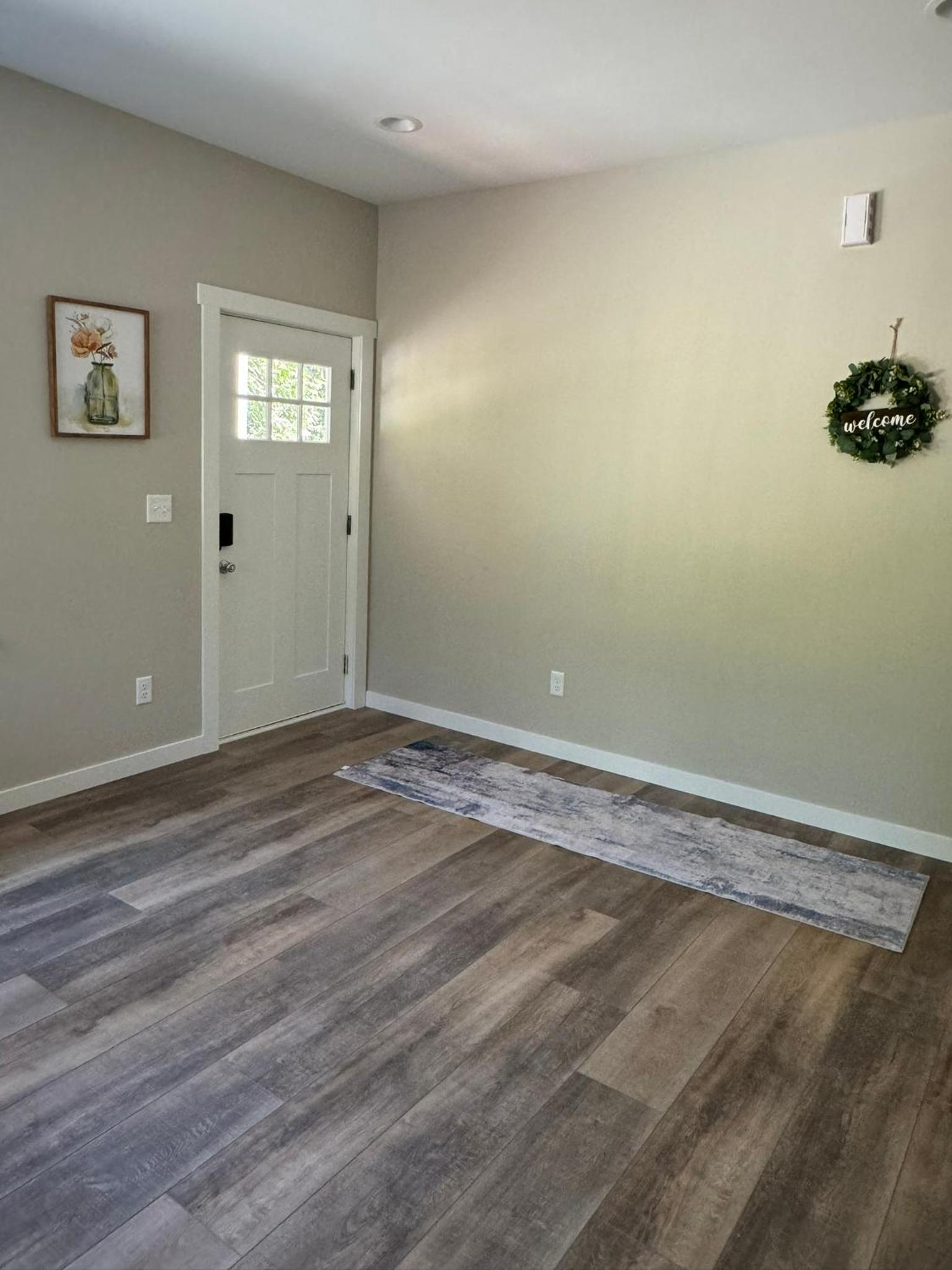 Quiet Home for large group gatherings view 4