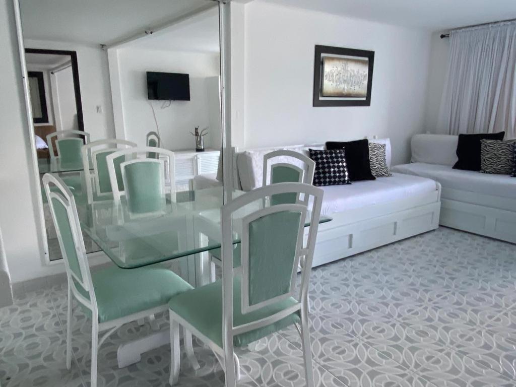 Bonitos Apartamentos en Hansa Coral By Top location