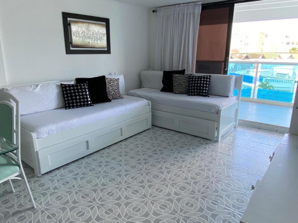 Bonitos Apartamentos en Hansa Coral By Top location