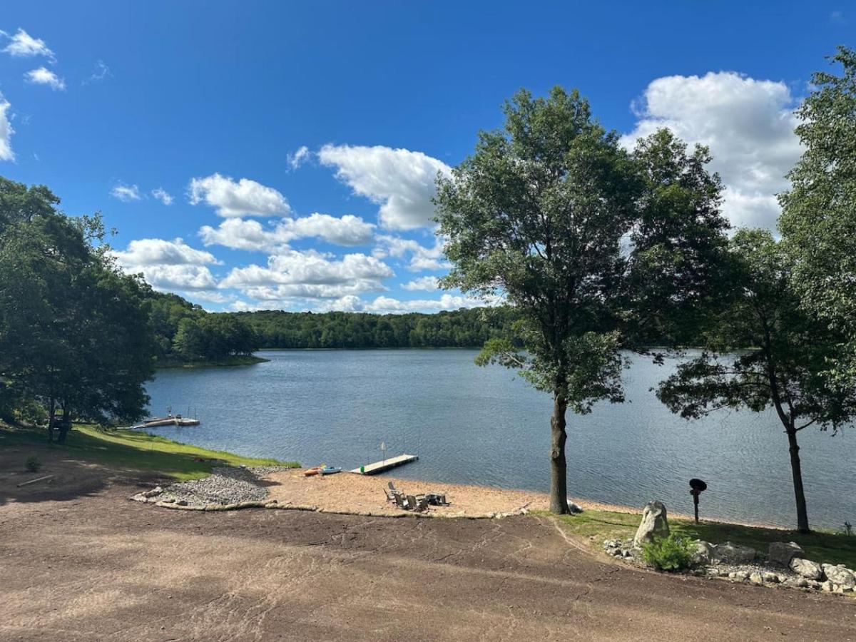 Pleasant Lake Bed and Breakfast view 4