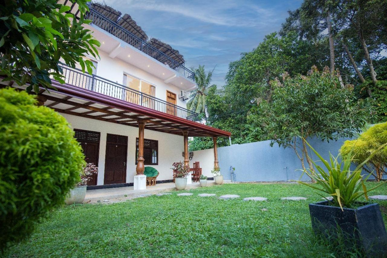 Happy House Hiriketiya view 5