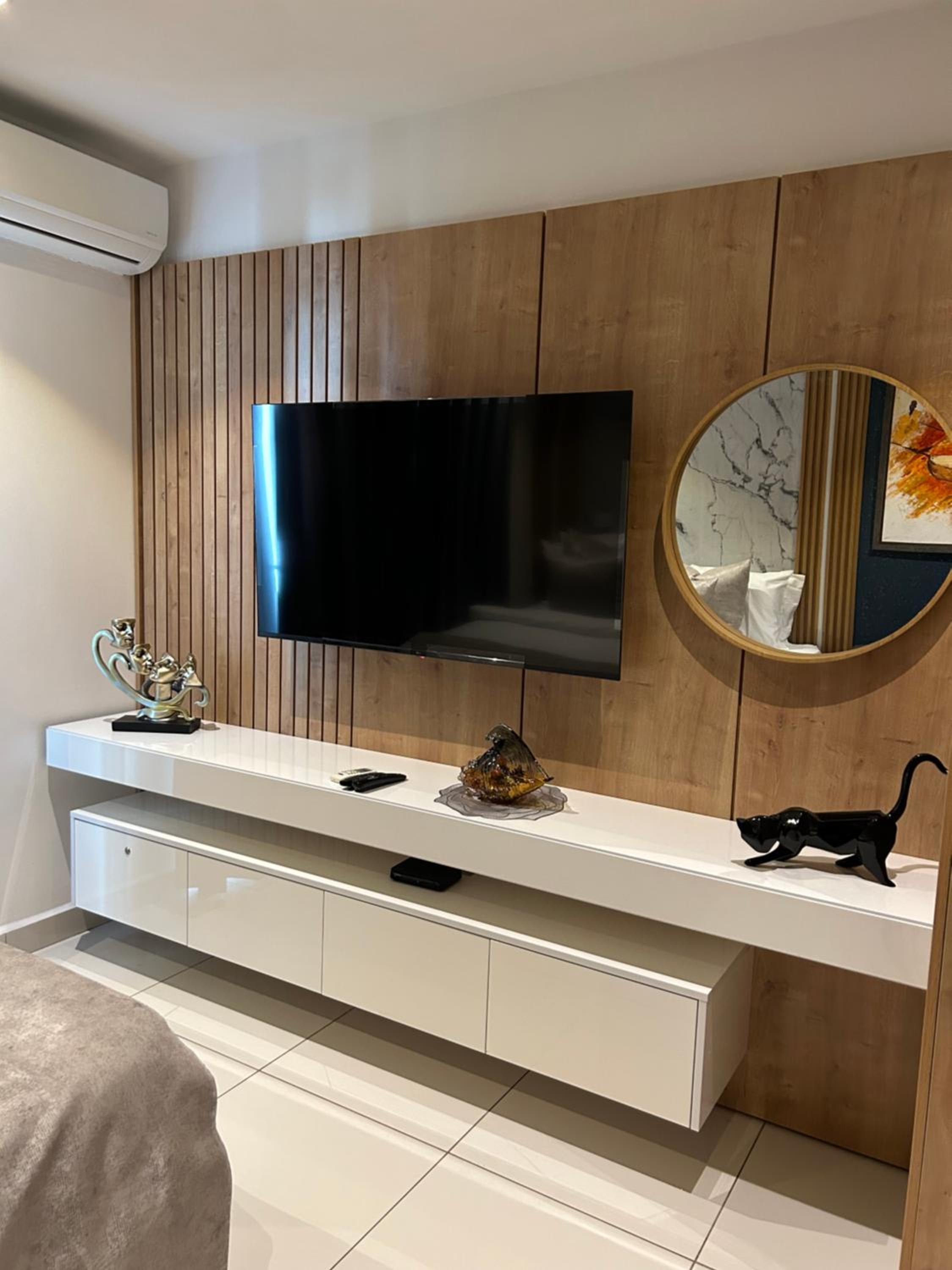 Cozy Abode by Embassy Gardens