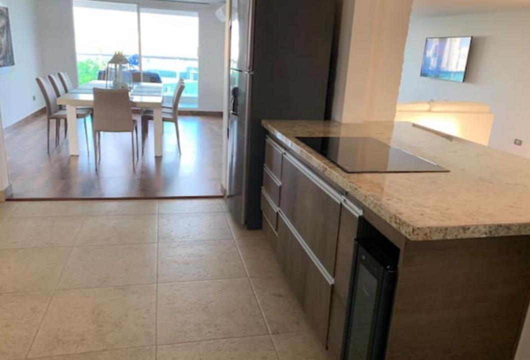 Bonitos Apartamentos en Hansa Coral By Top location
