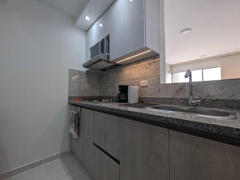 Apartamento con 3 habitaciones y Vista al Mar
