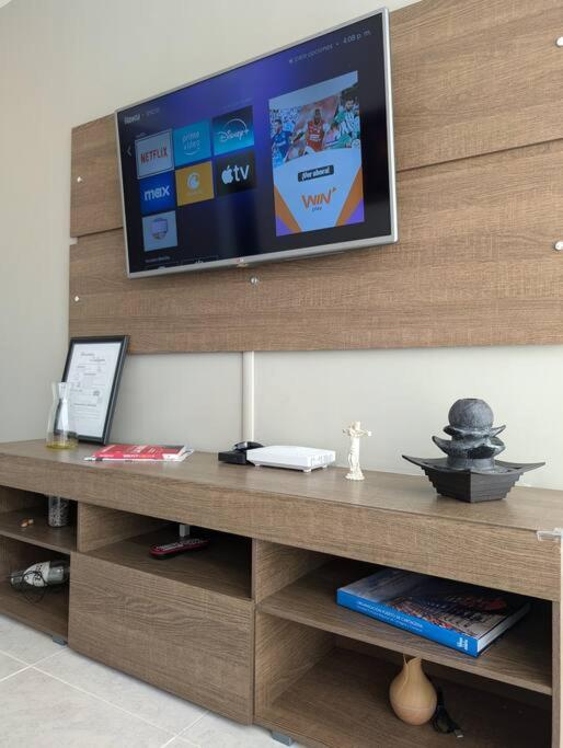 Apartamento con 3 habitaciones y Vista al Mar