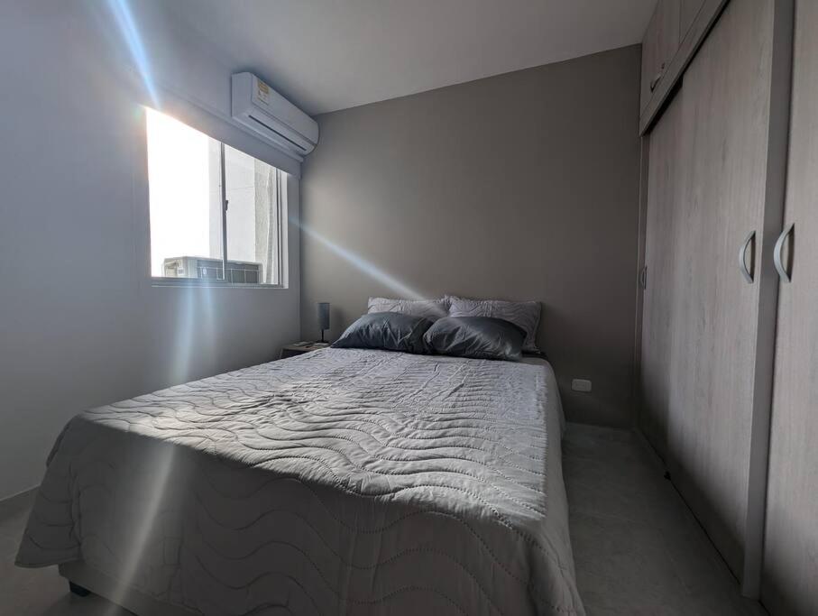 Apartamento con 3 habitaciones y Vista al Mar