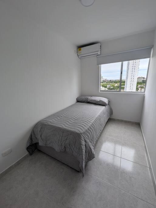 Apartamento con 3 habitaciones y Vista al Mar