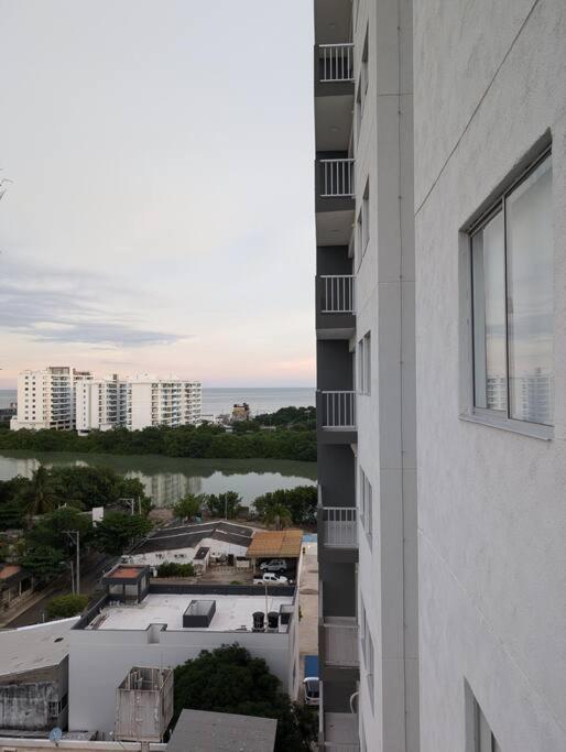 Apartamento con 3 habitaciones y Vista al Mar
