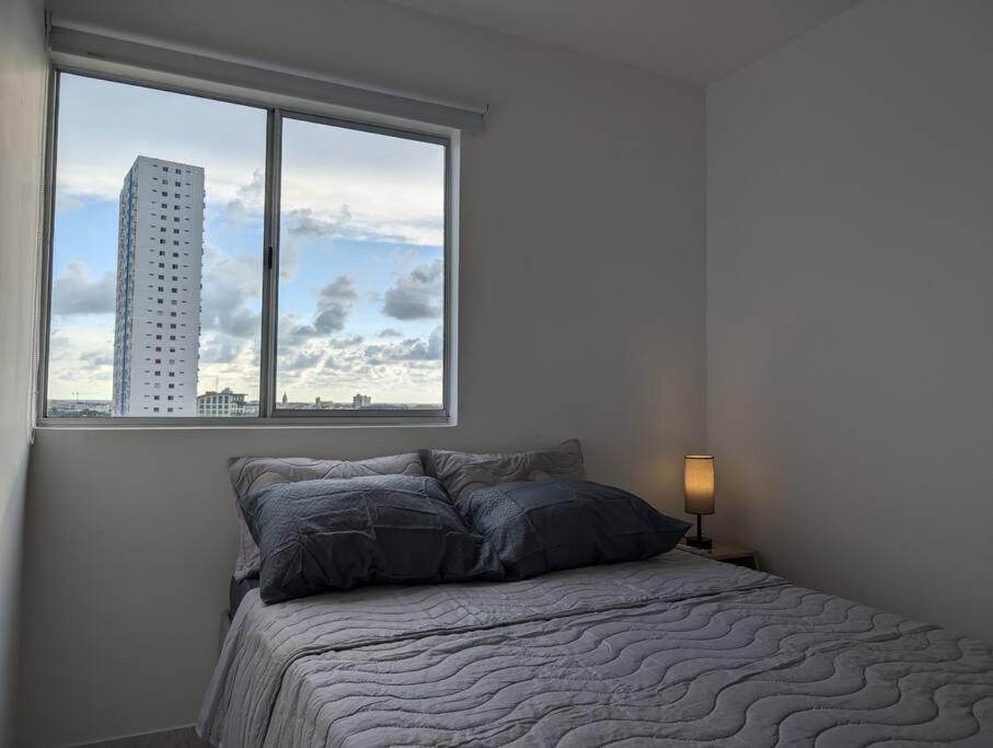 Apartamento con 3 habitaciones y Vista al Mar
